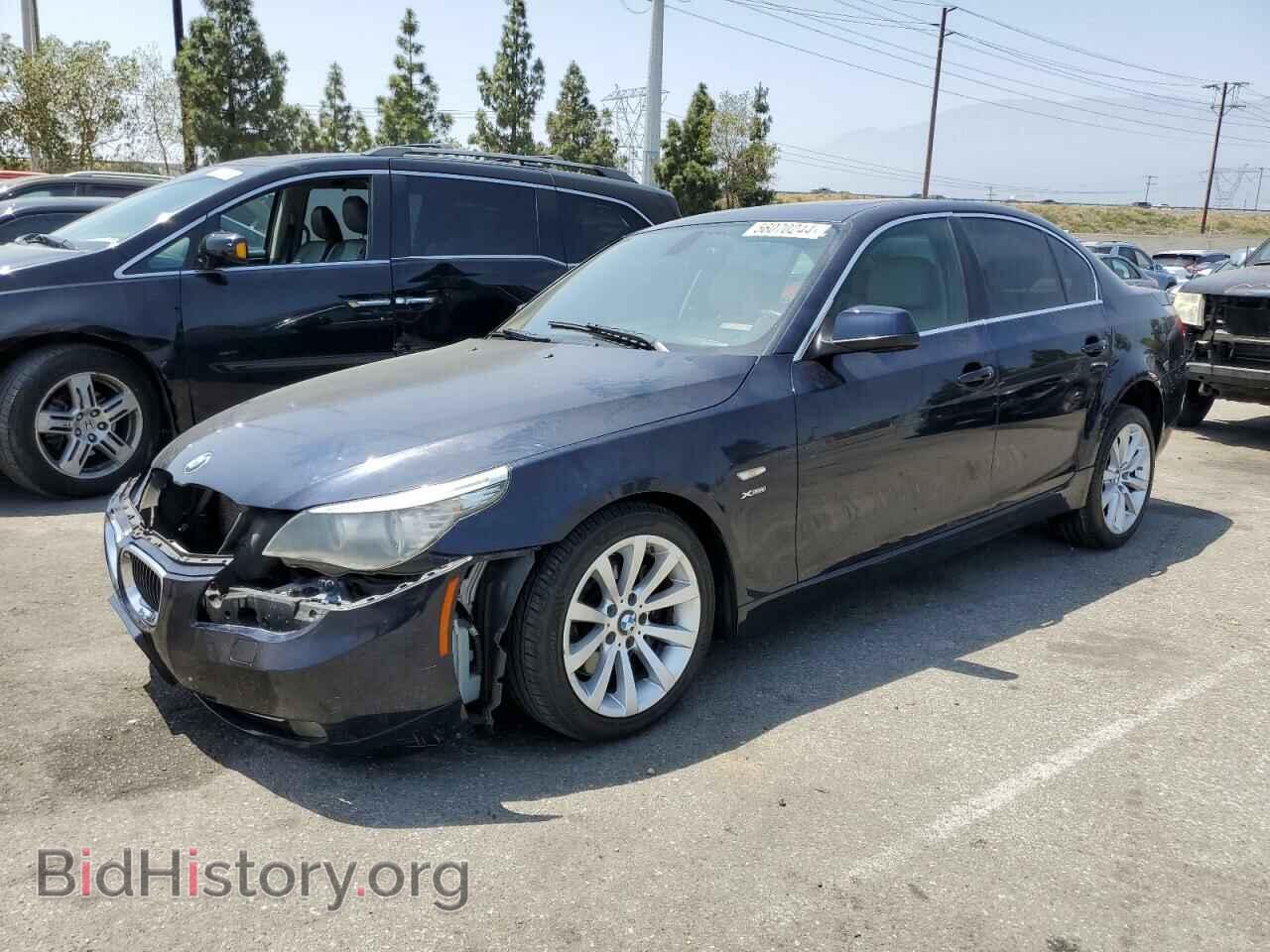Фотография WBANV1C5XAC445055 - BMW 5 SERIES 2010
