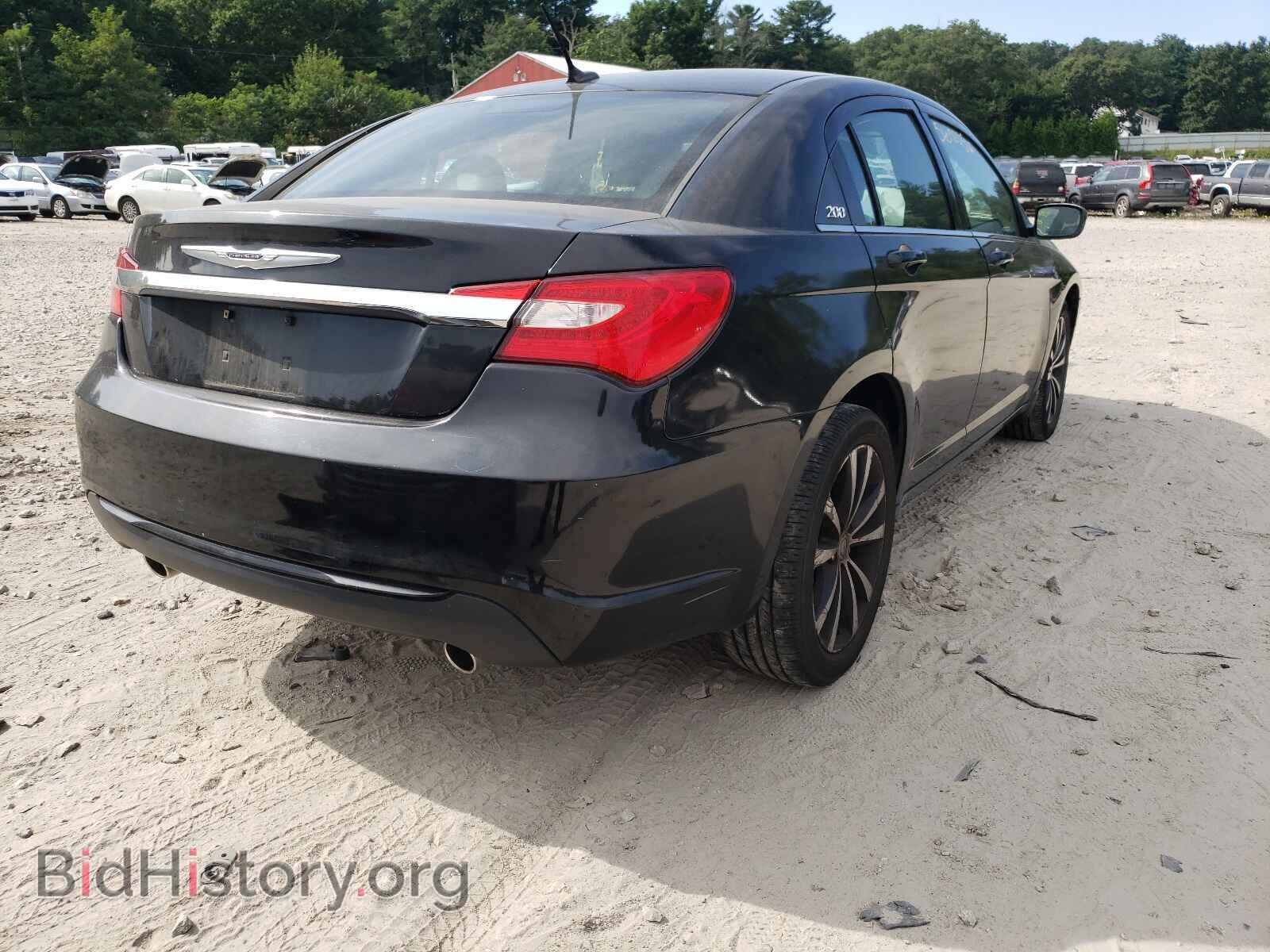 2011 CHRYSLER 200 - VIN: 1C3BC8FG5BN577877 - Фото 4