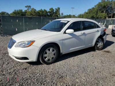2013 Chrysler 200 LX, white — VIN 1C3CCBAB2DN560356, Copart