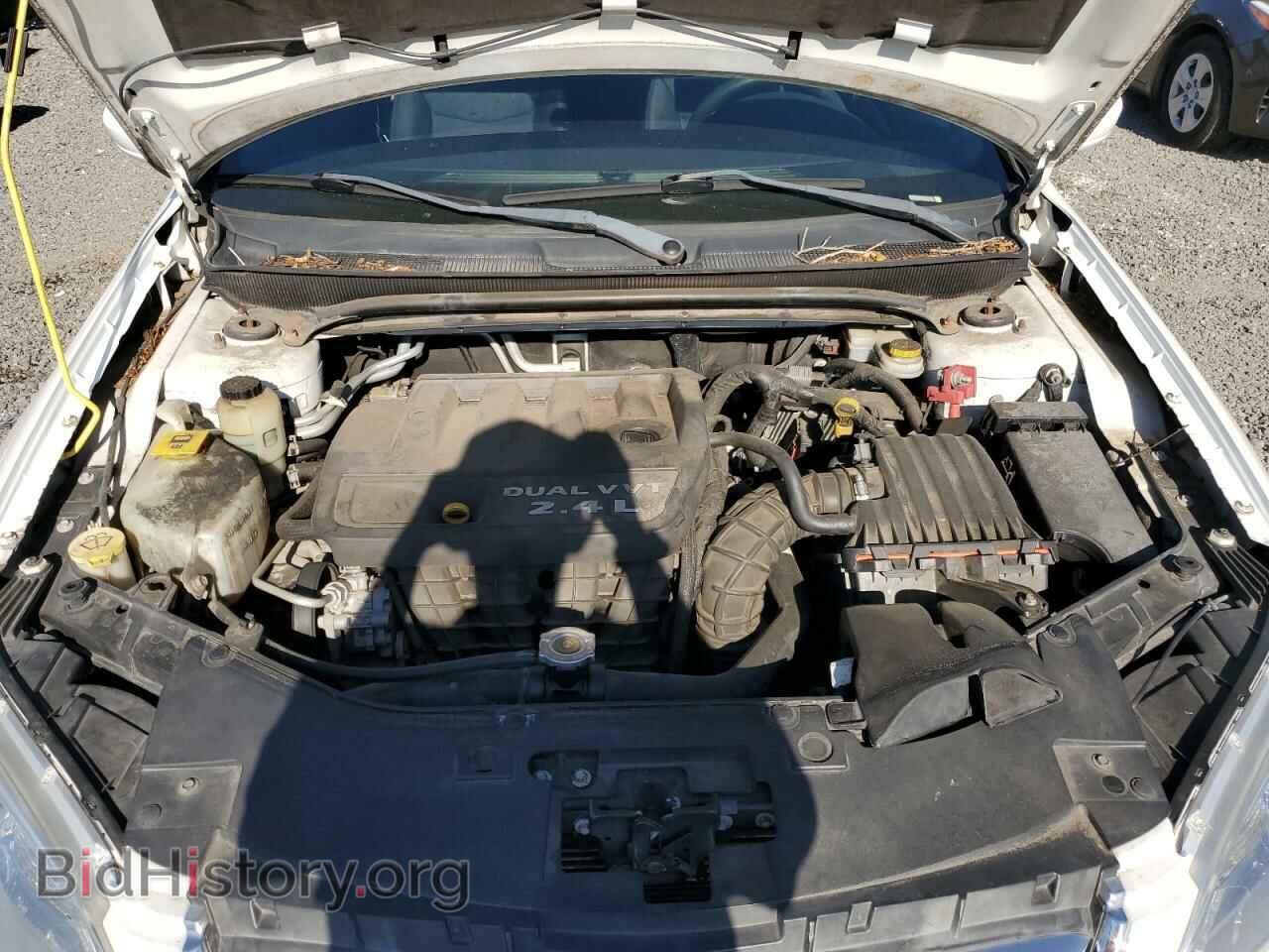 2013 CHRYSLER 200 - VIN: 1C3CCBAB2DN560356 - Фото 11