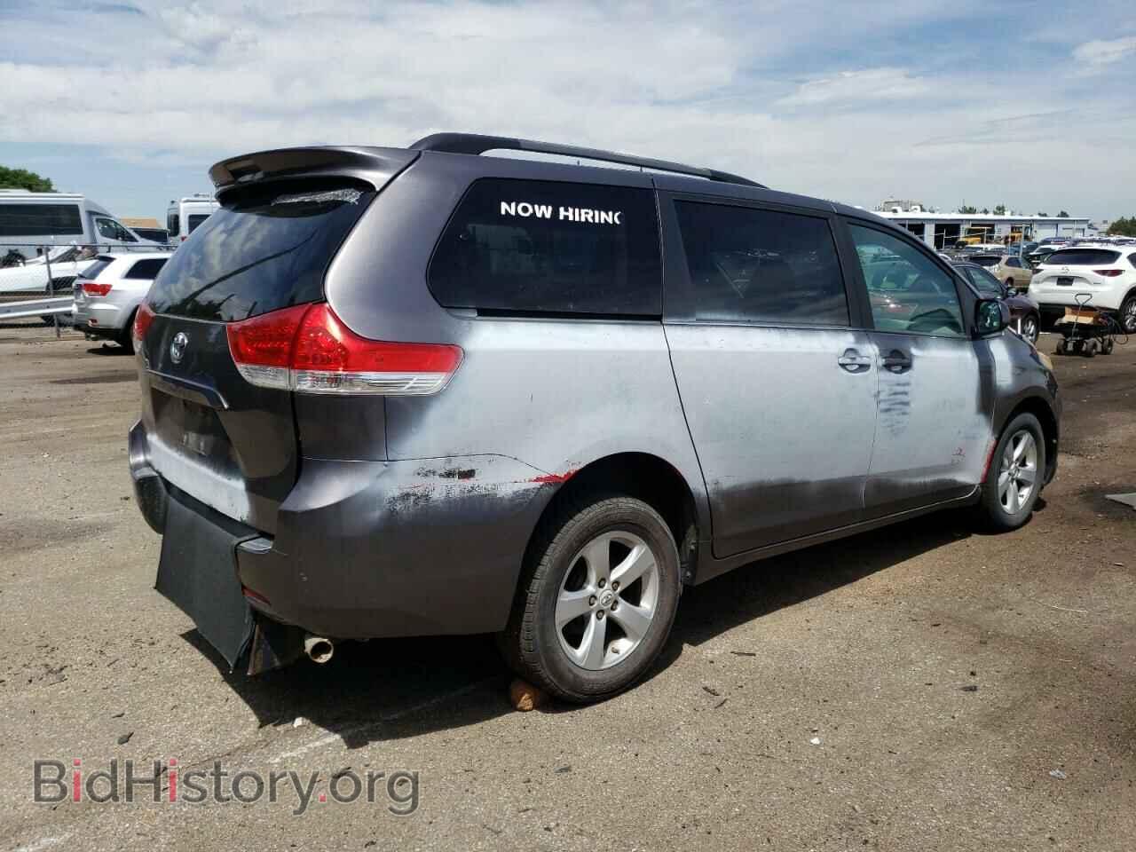 2011 TOYOTA All Models - VIN: 5TDKK3DCXBS140971 - Фото 3