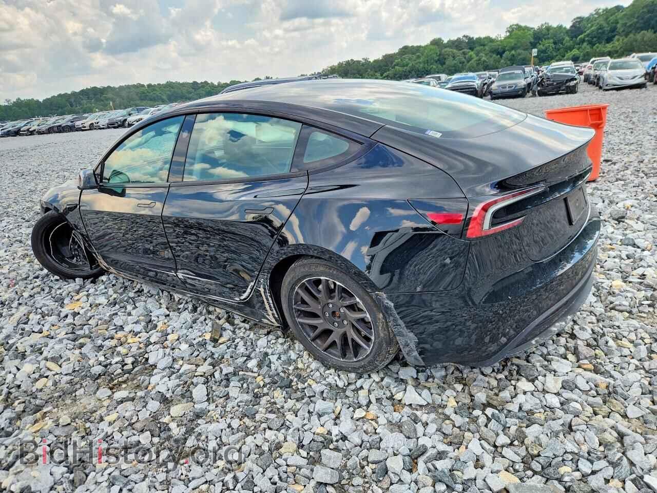 2024 TESLA MODEL 3 - VIN: 5YJ3E1EBXRF773734 - Photo 2