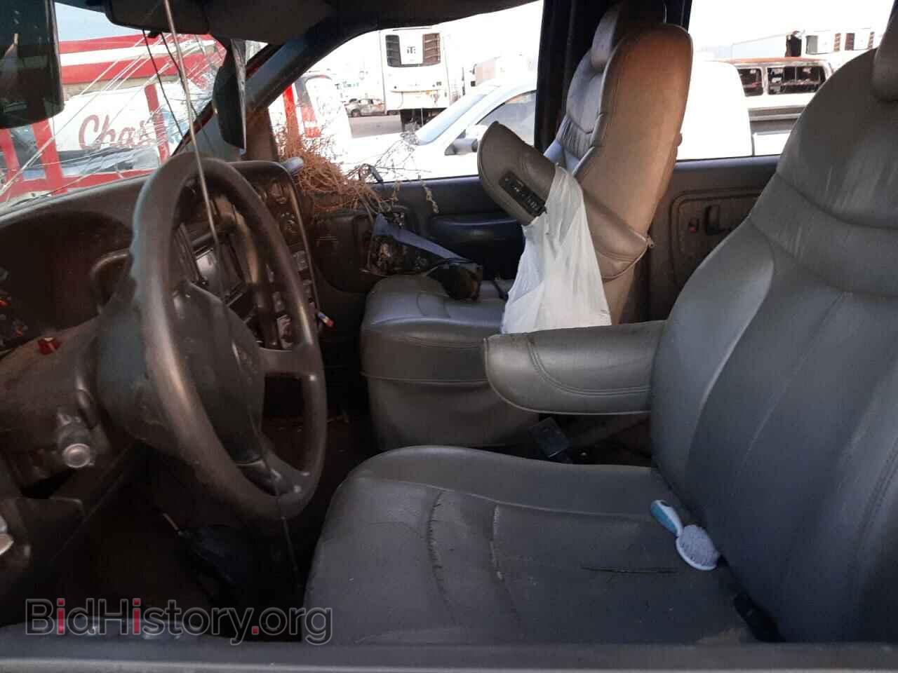 2007 GMC C/K/R5500 - VIN: 1GDE5E3267F413481 - Photo 5