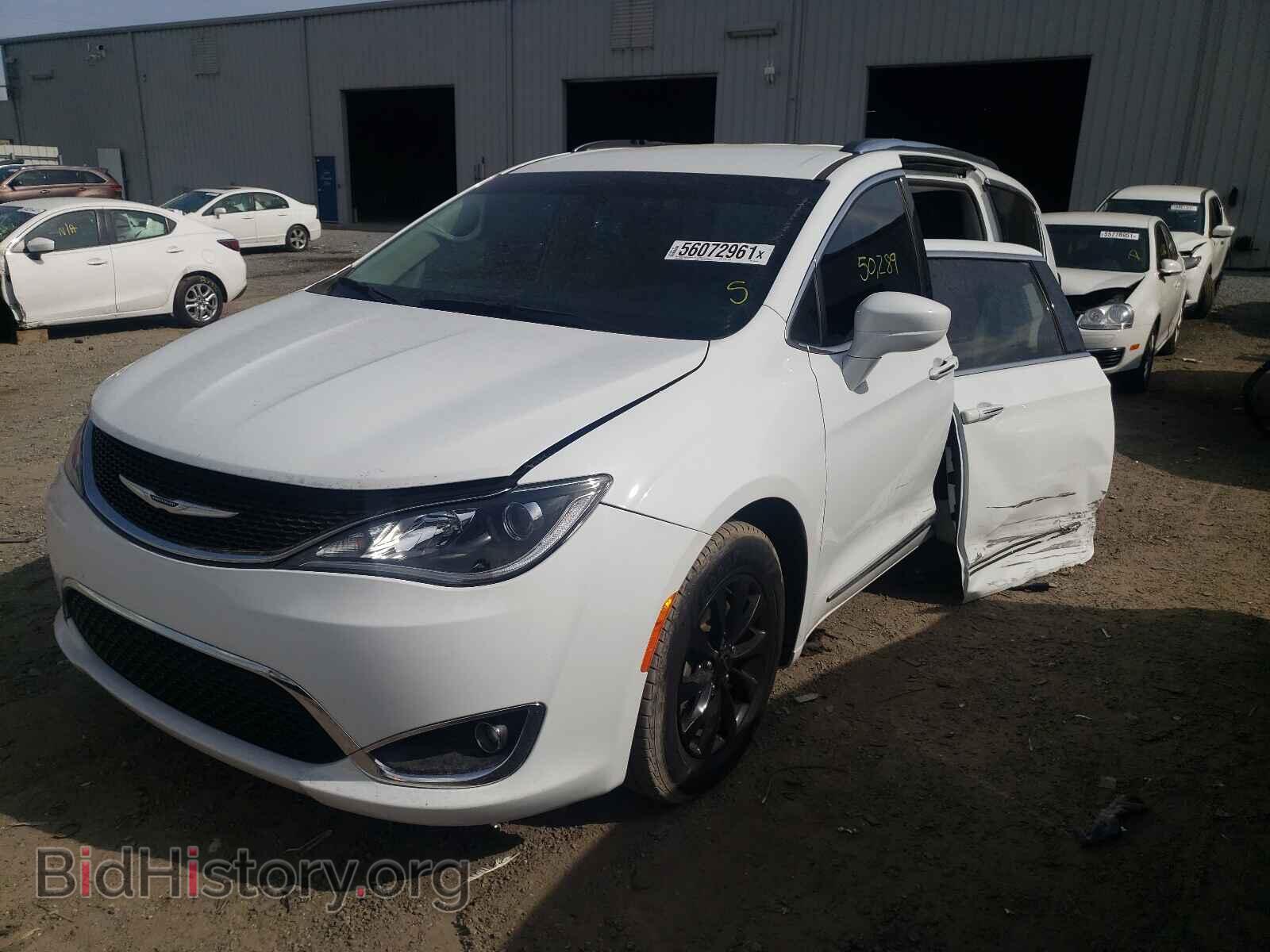 2019 CHRYSLER PACIFICA - VIN: 2C4RC1BG0KR548118 - Фото 2