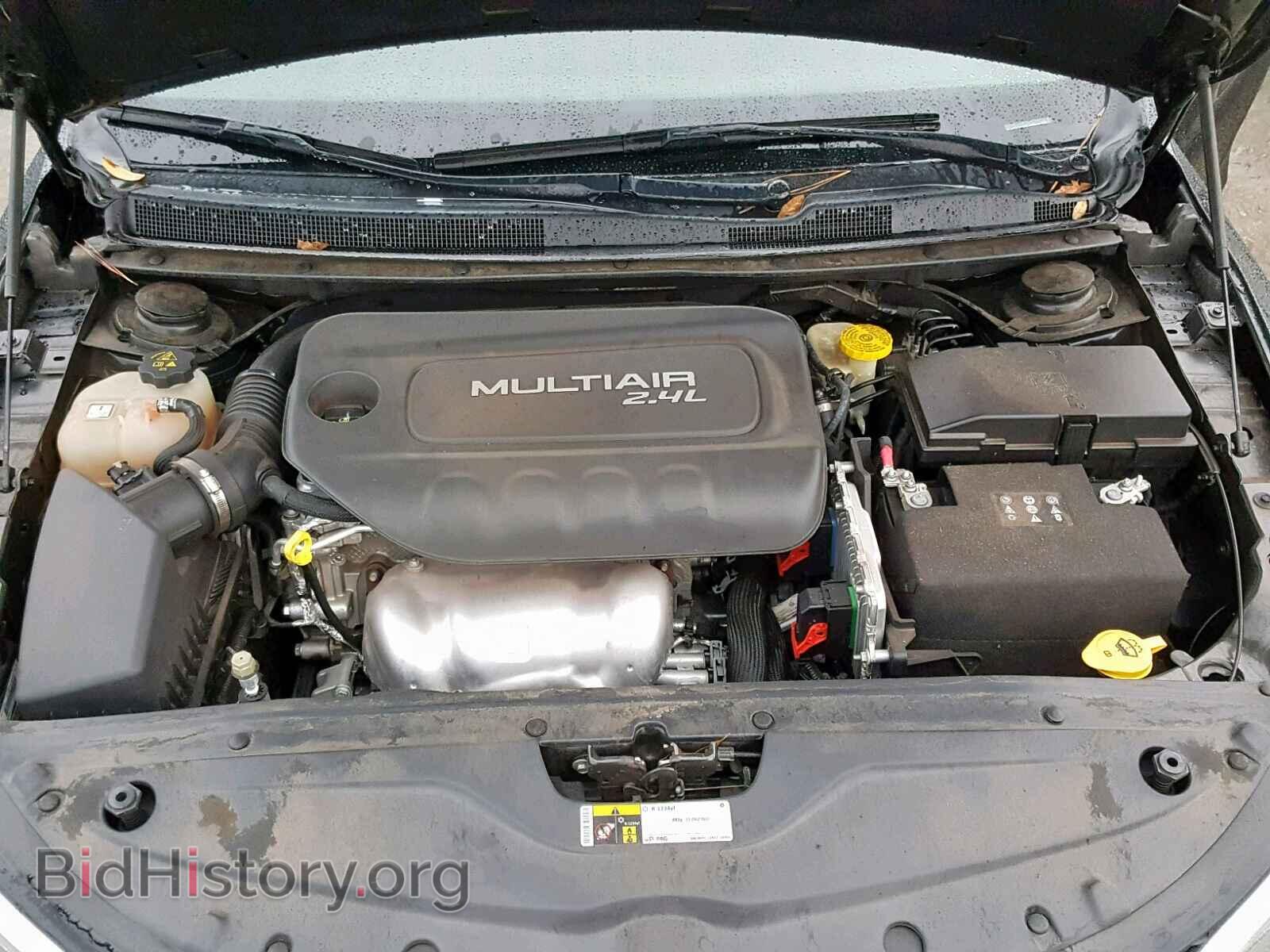 2016 CHRYSLER 200 - VIN: 1C3CCCAB1GN178491 - Фото 7