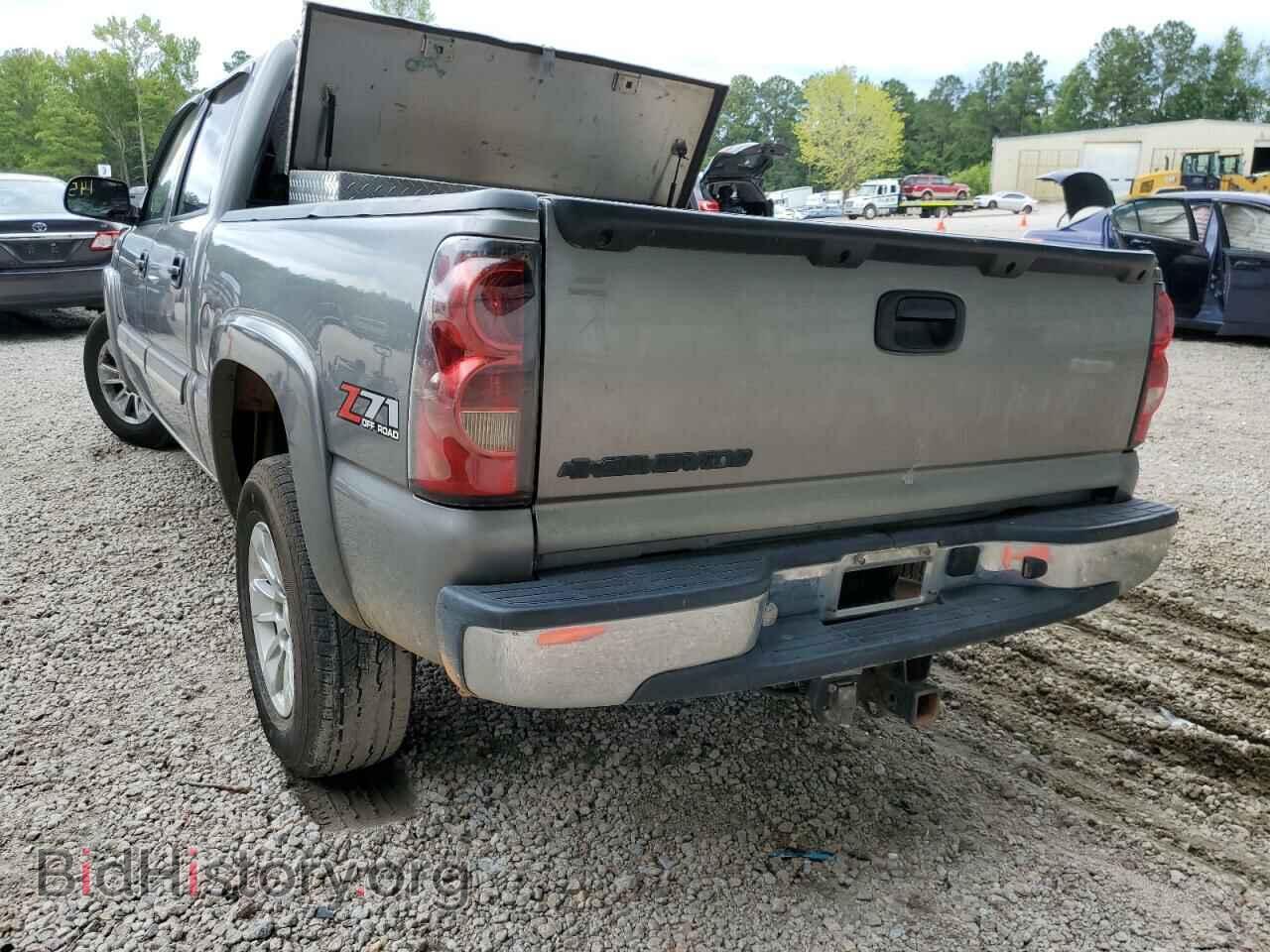 2006 CHEVROLET SILVERADO - VIN: 2GCEK13T561128453 - Фото 3