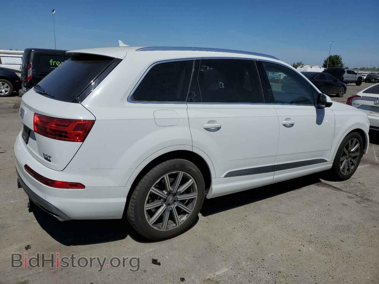 2017 AUDI Q7 - VIN: WA1VAAF76HD009619 - Фото 3