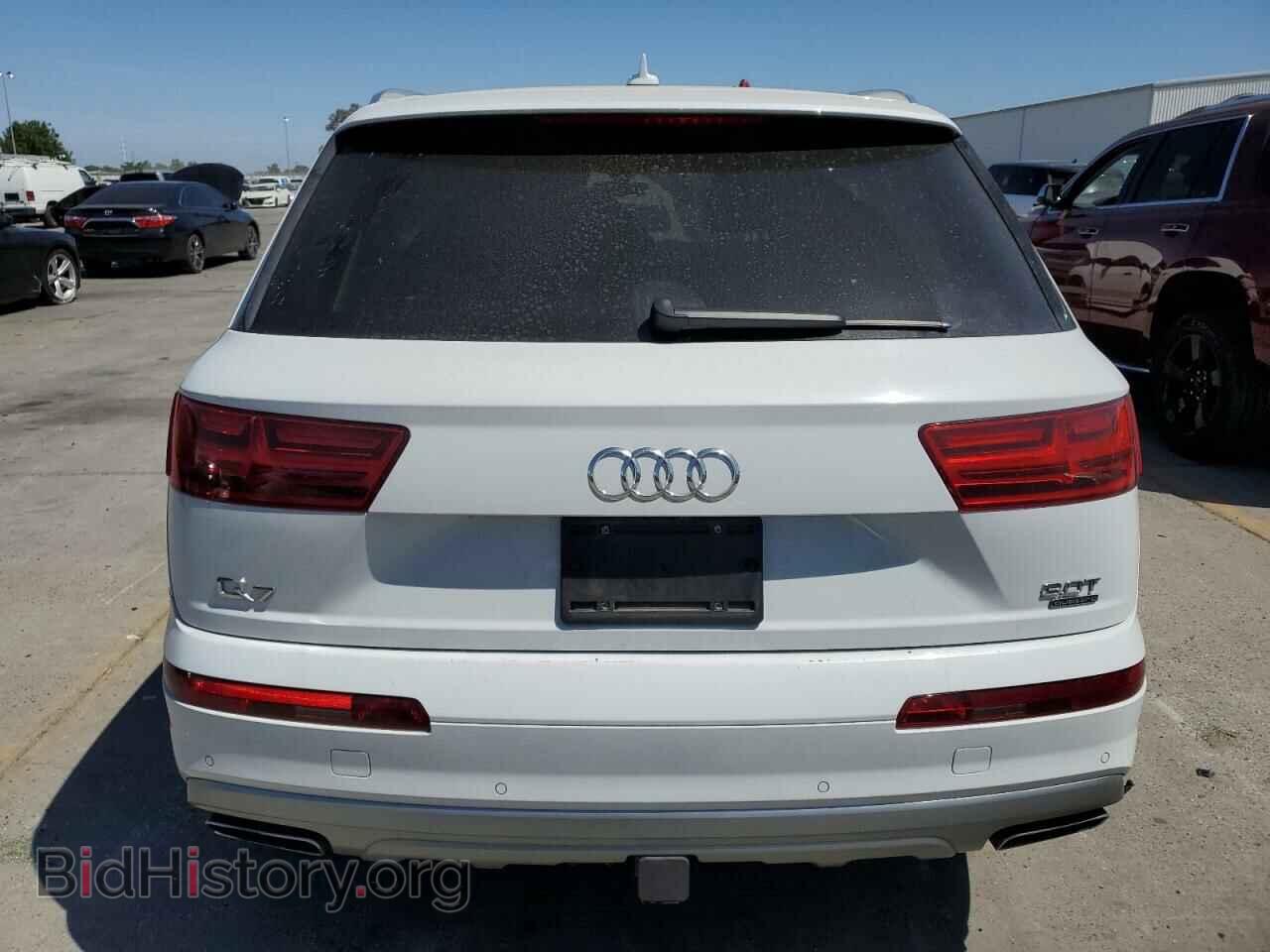 2017 AUDI Q7 - VIN: WA1VAAF76HD009619 - Фото 6