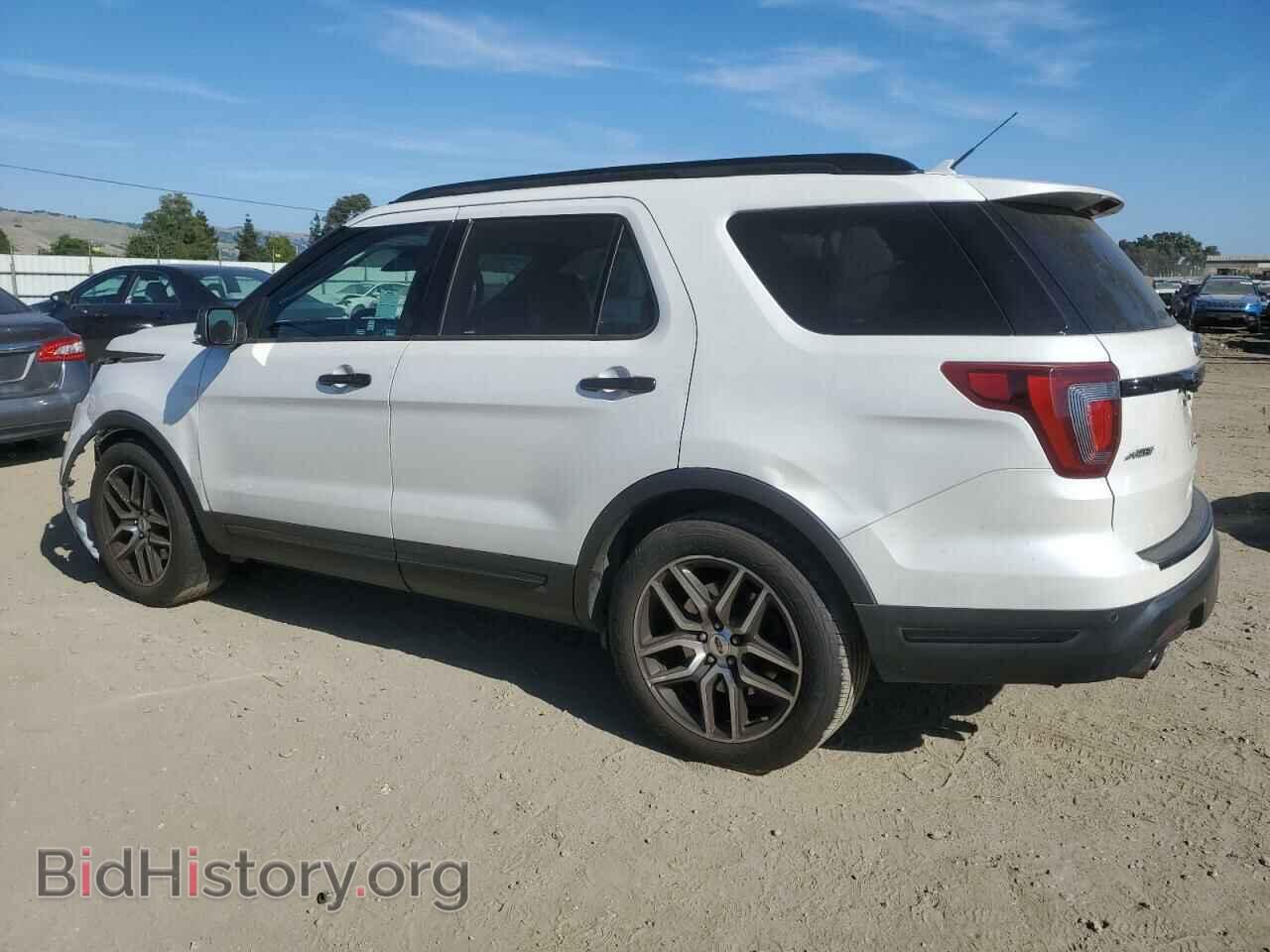 2018 FORD EXPLORER - VIN: 1FM5K8GT6JGC06605 - Фото 2