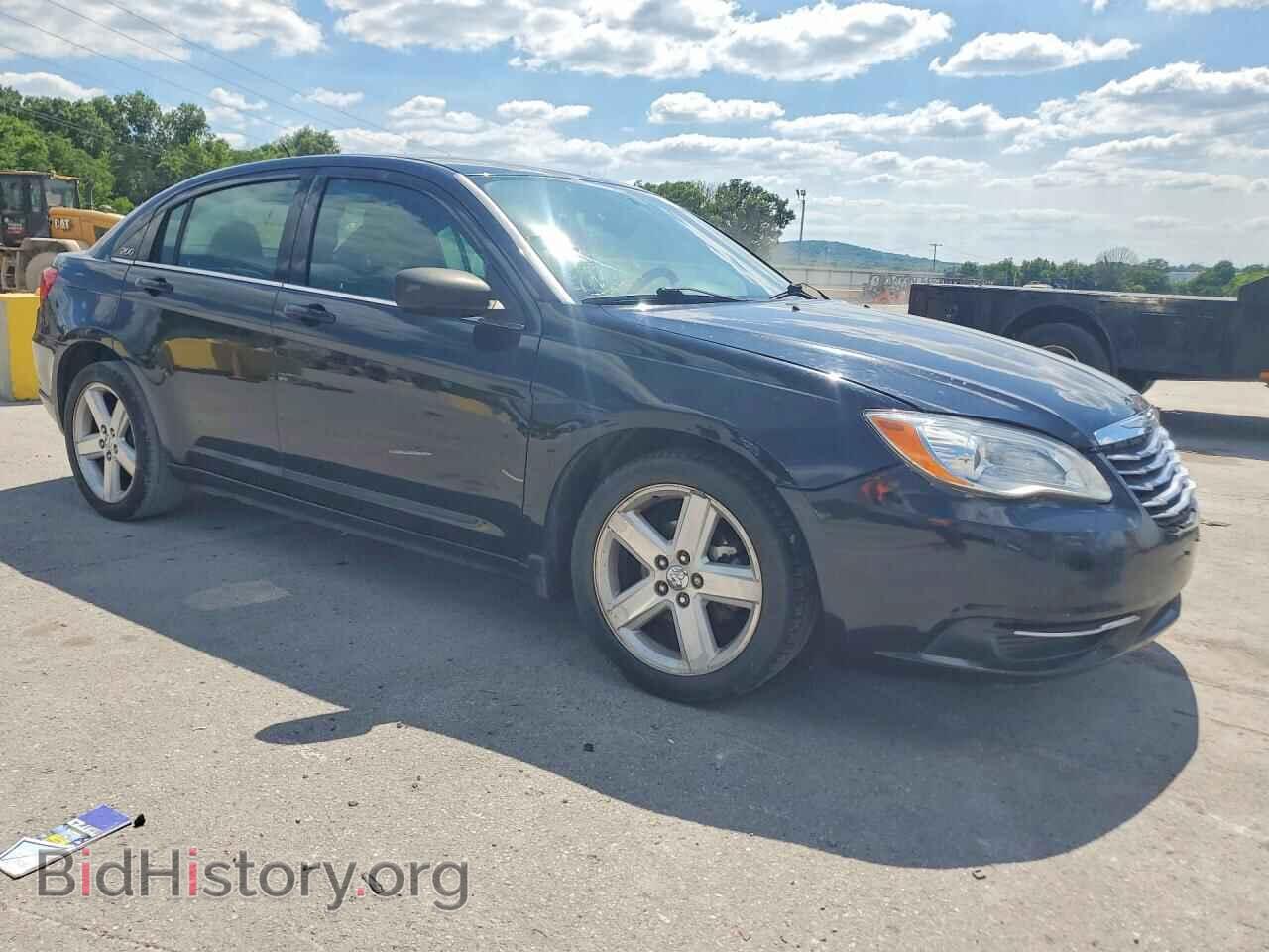 2014 CHRYSLER 200 - VIN: 1C3CCBAB6EN122957 - Photo 4