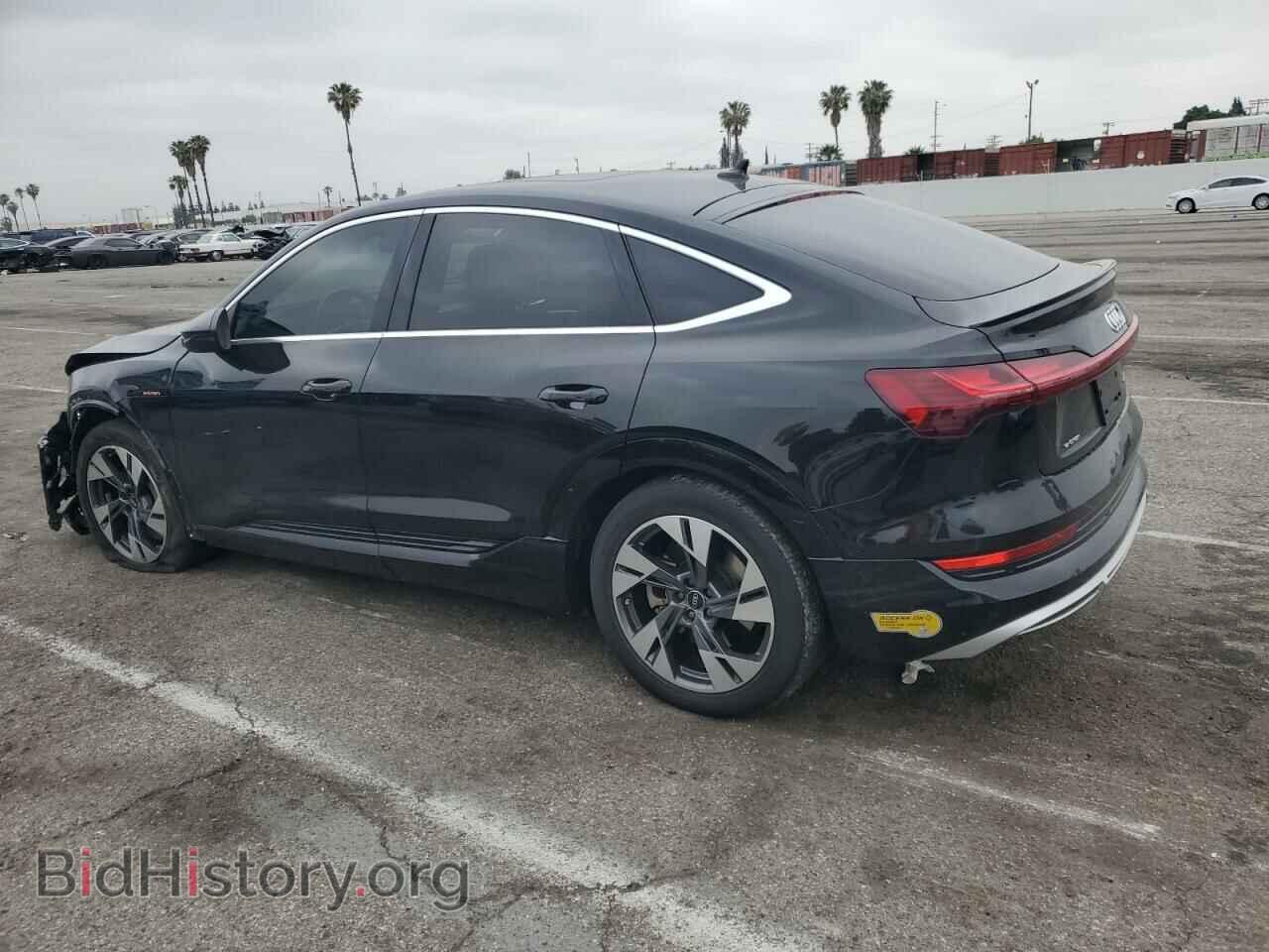 2022 AUDI E-TRON - VIN: WA12AAGE7NB032155 - Фото 2