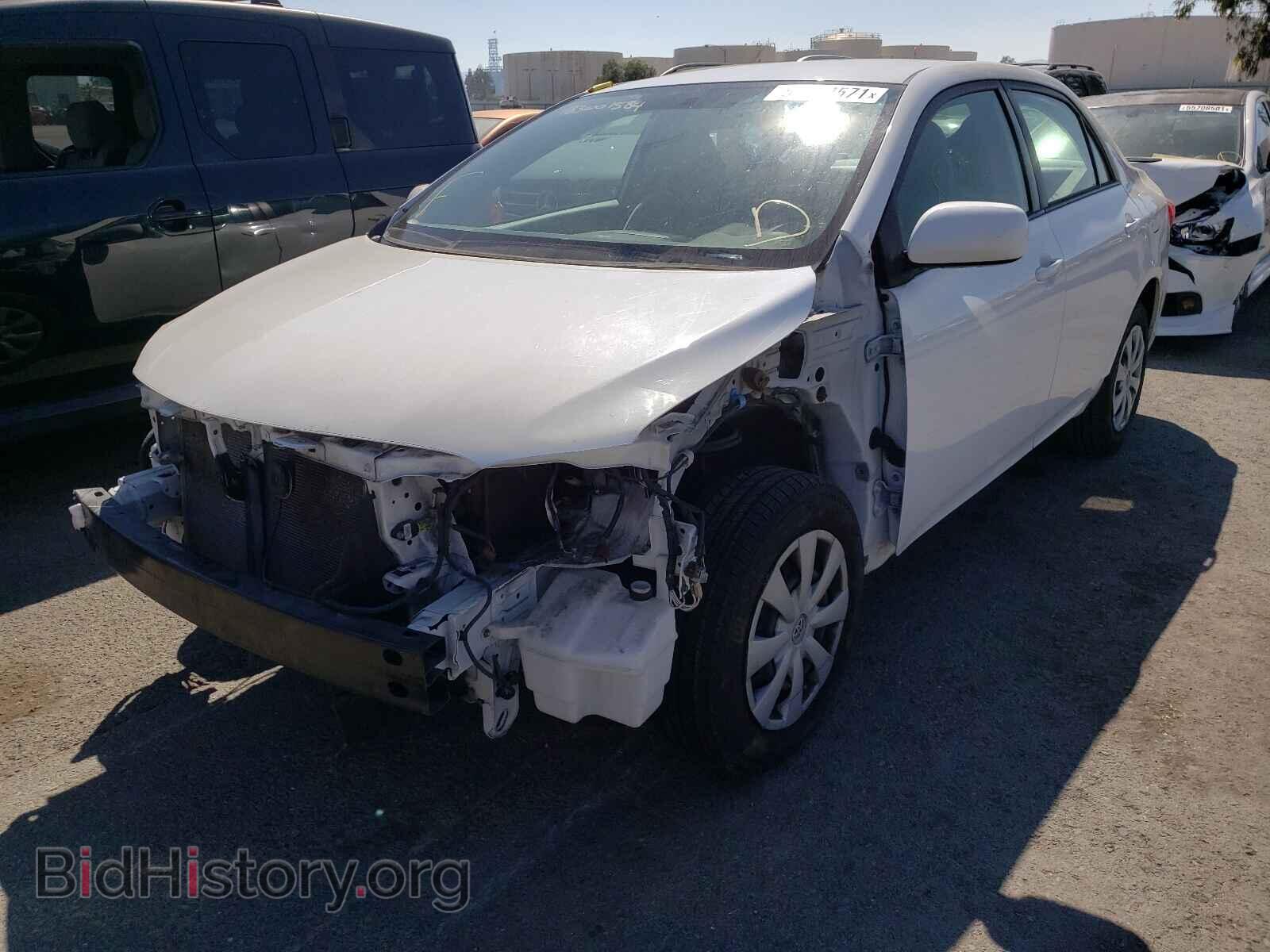 2011 TOYOTA COROLLA - VIN: JTDBU4EEXB9135462 - Фото 2