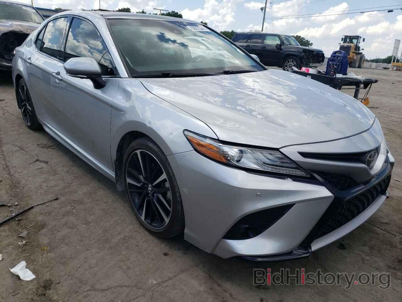 Photo 4T1BZ1HK6JU005042 - TOYOTA CAMRY 2018