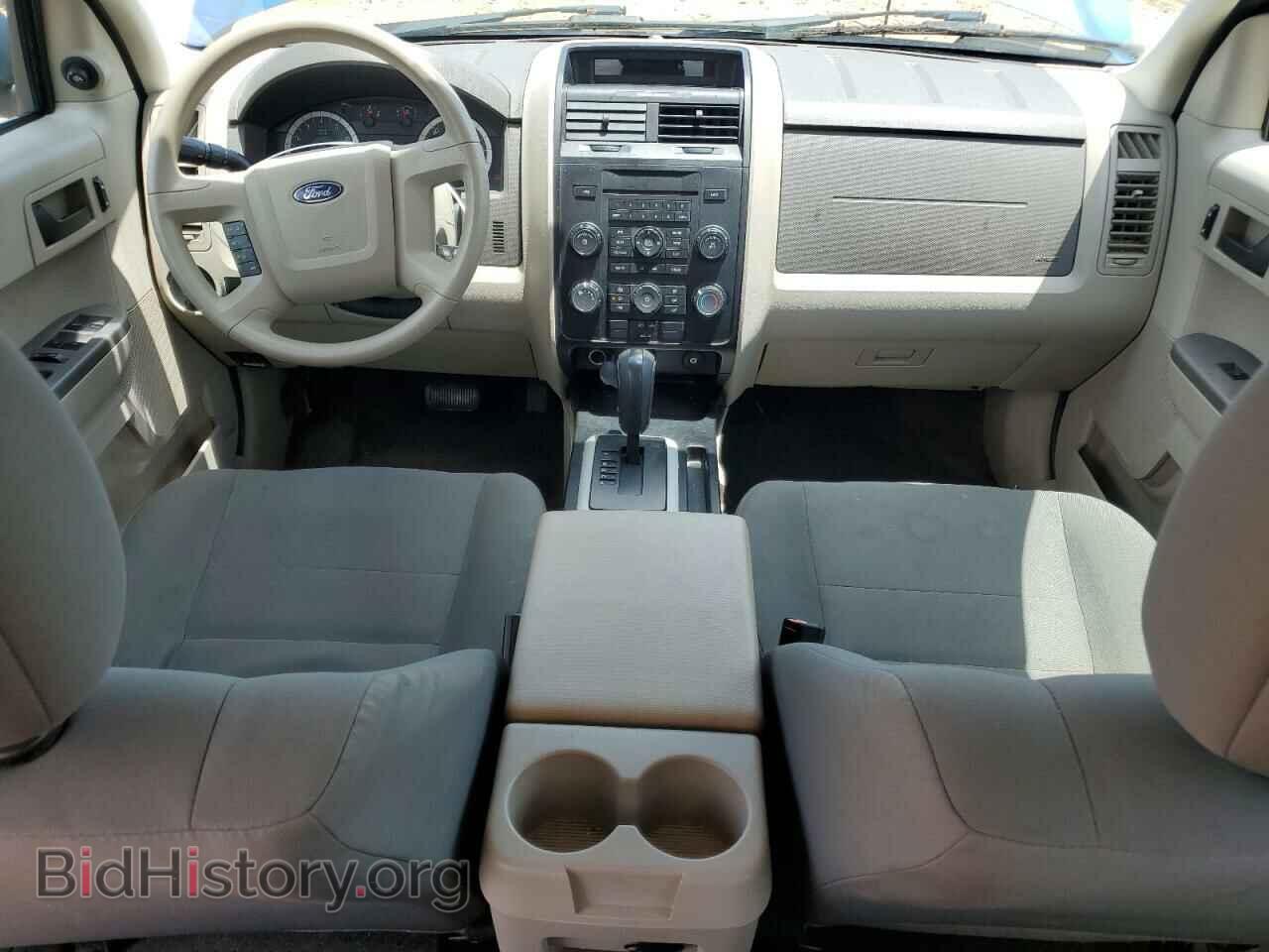 2011 FORD ESCAPE - VIN: 1FMCU0C7XBKC49791 - Фото 8