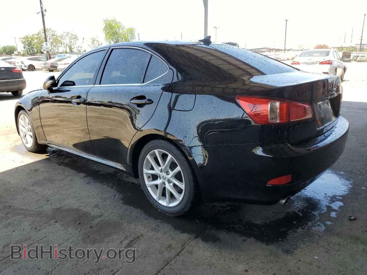 2011 LEXUS IS - VIN: JTHBF5C22B5134157 - Photo 2