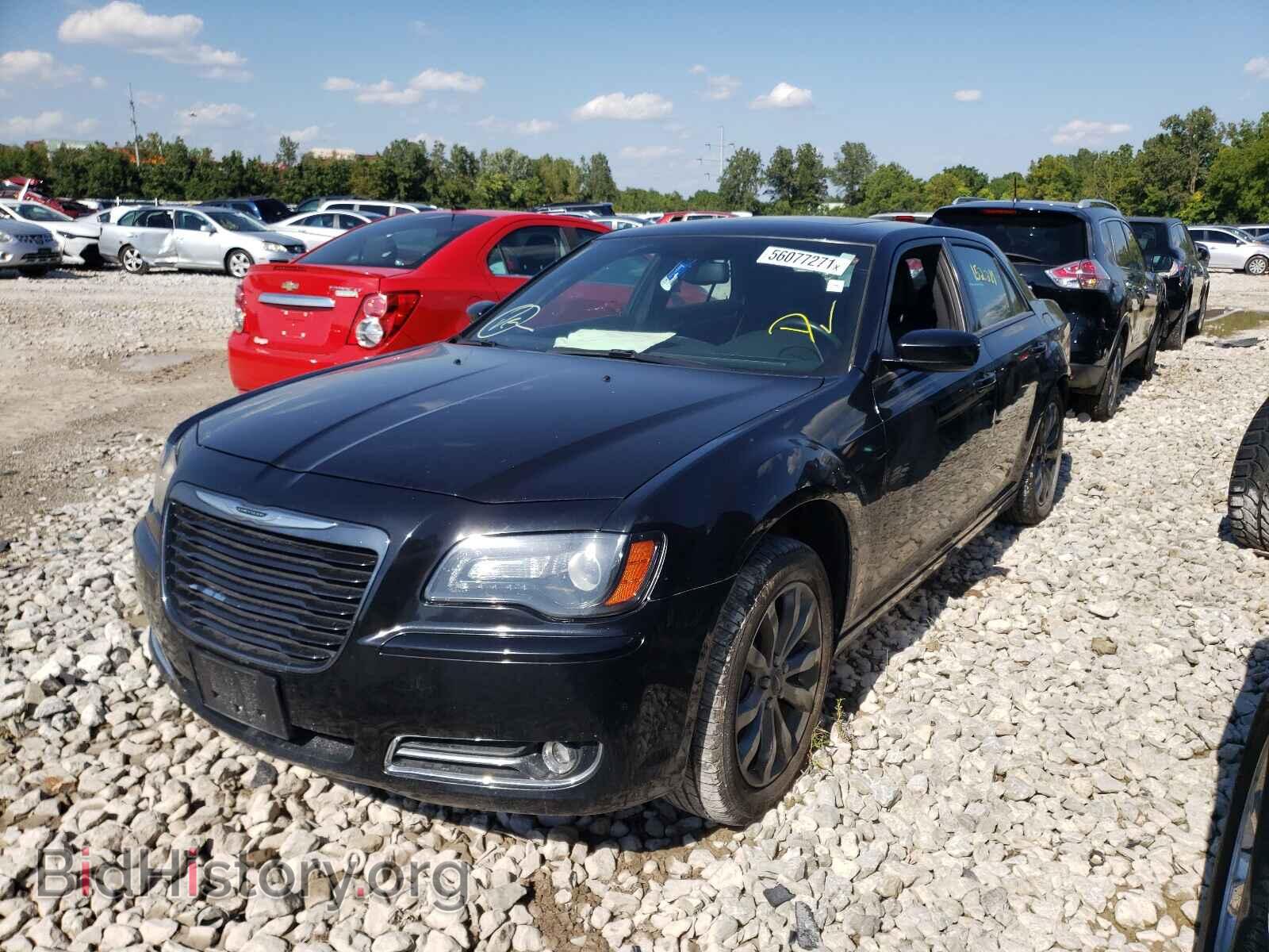2014 CHRYSLER 300 - VIN: 2C3CCAGG2EH311885 - Фото 2
