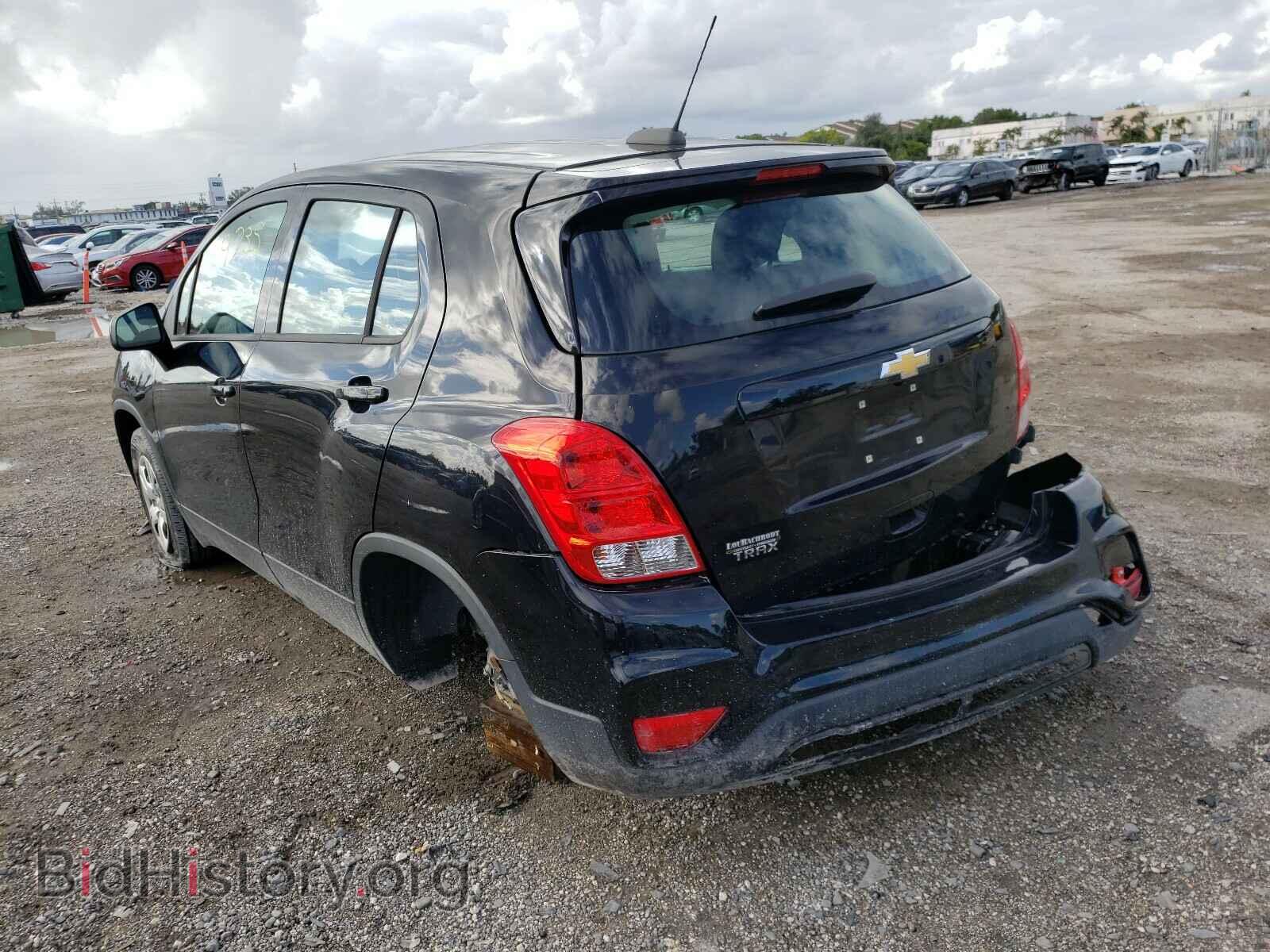 2017 CHEVROLET TRAX - VIN: 3GNCJKSB9HL160808 - Фото 3