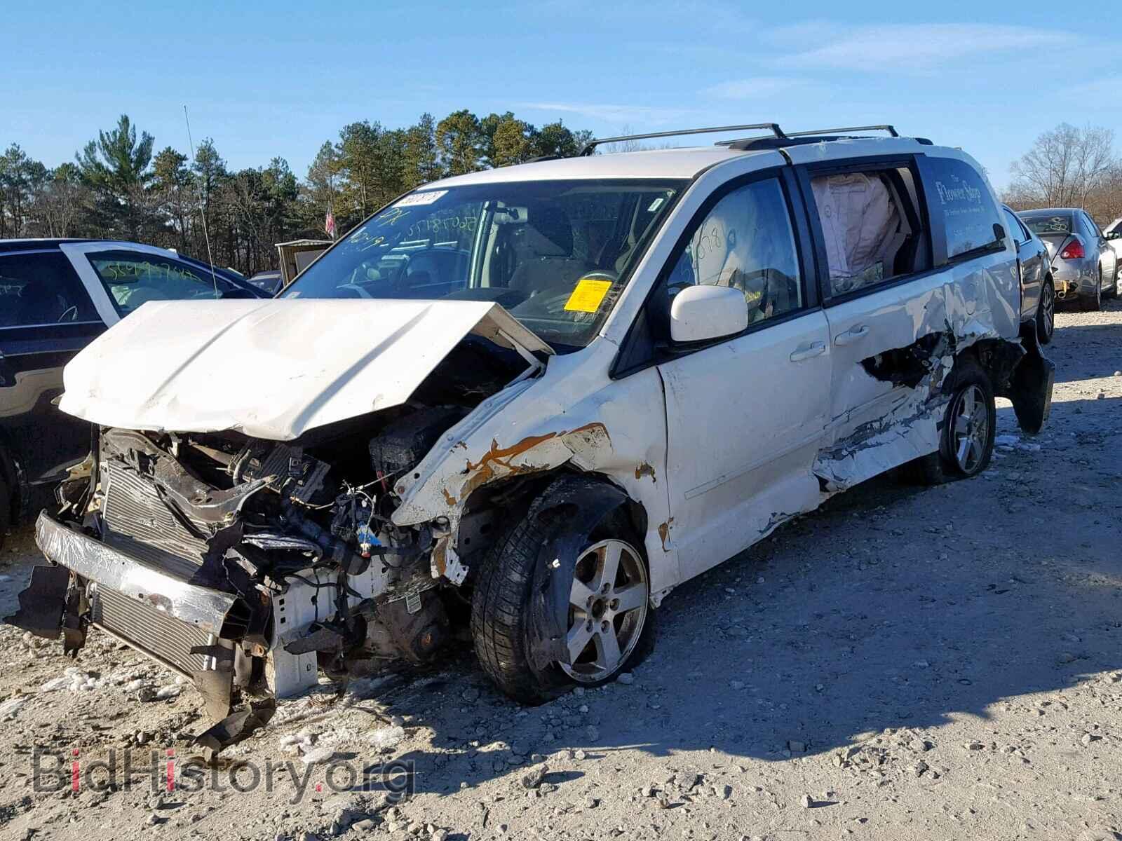 2012 DODGE CARAVAN - VIN: 2C4RDGCG0CR264682 - Фото 2