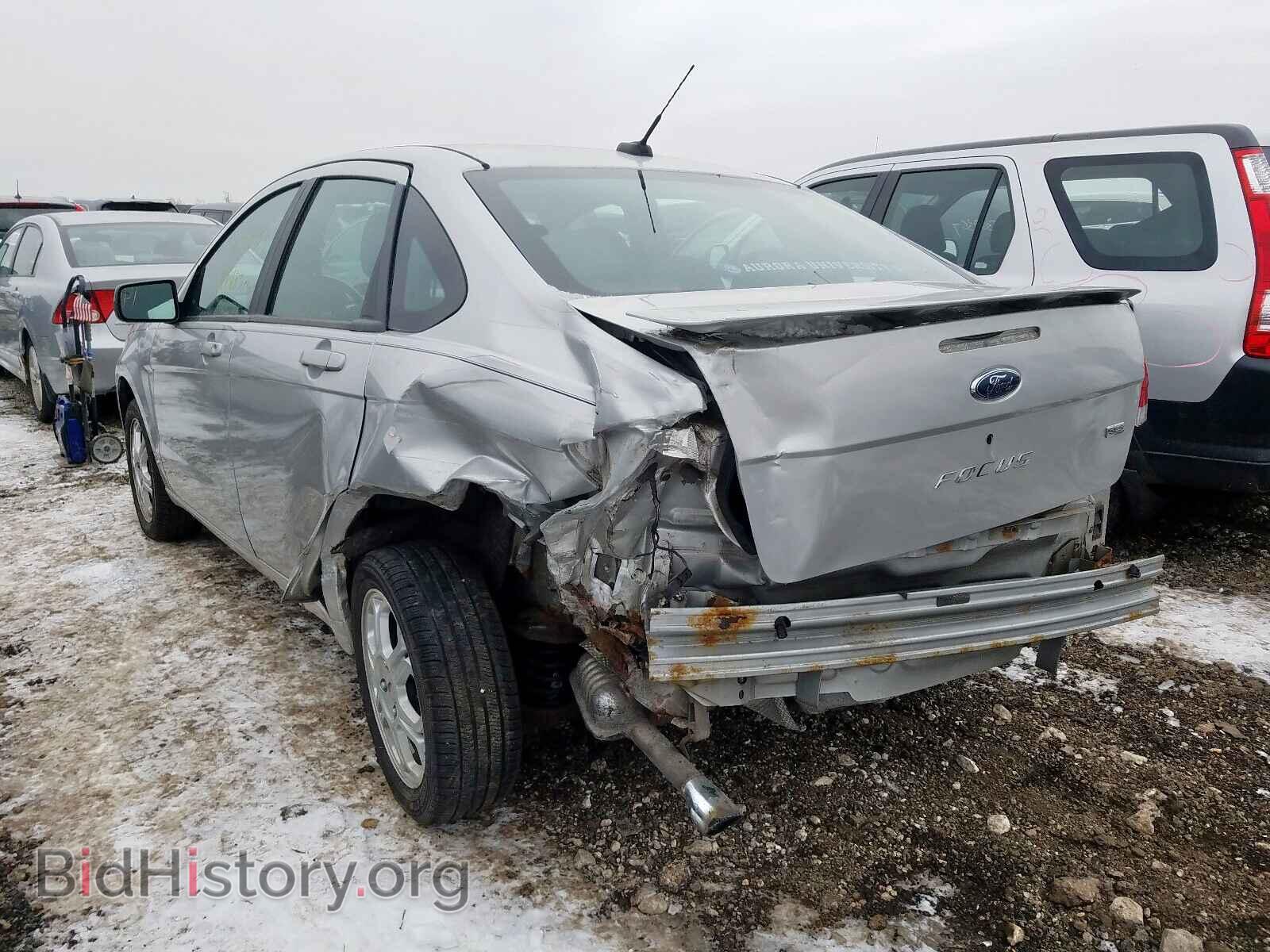 2009 FORD FOCUS - VIN: 1FAHP36N59W202030 - Фото 3