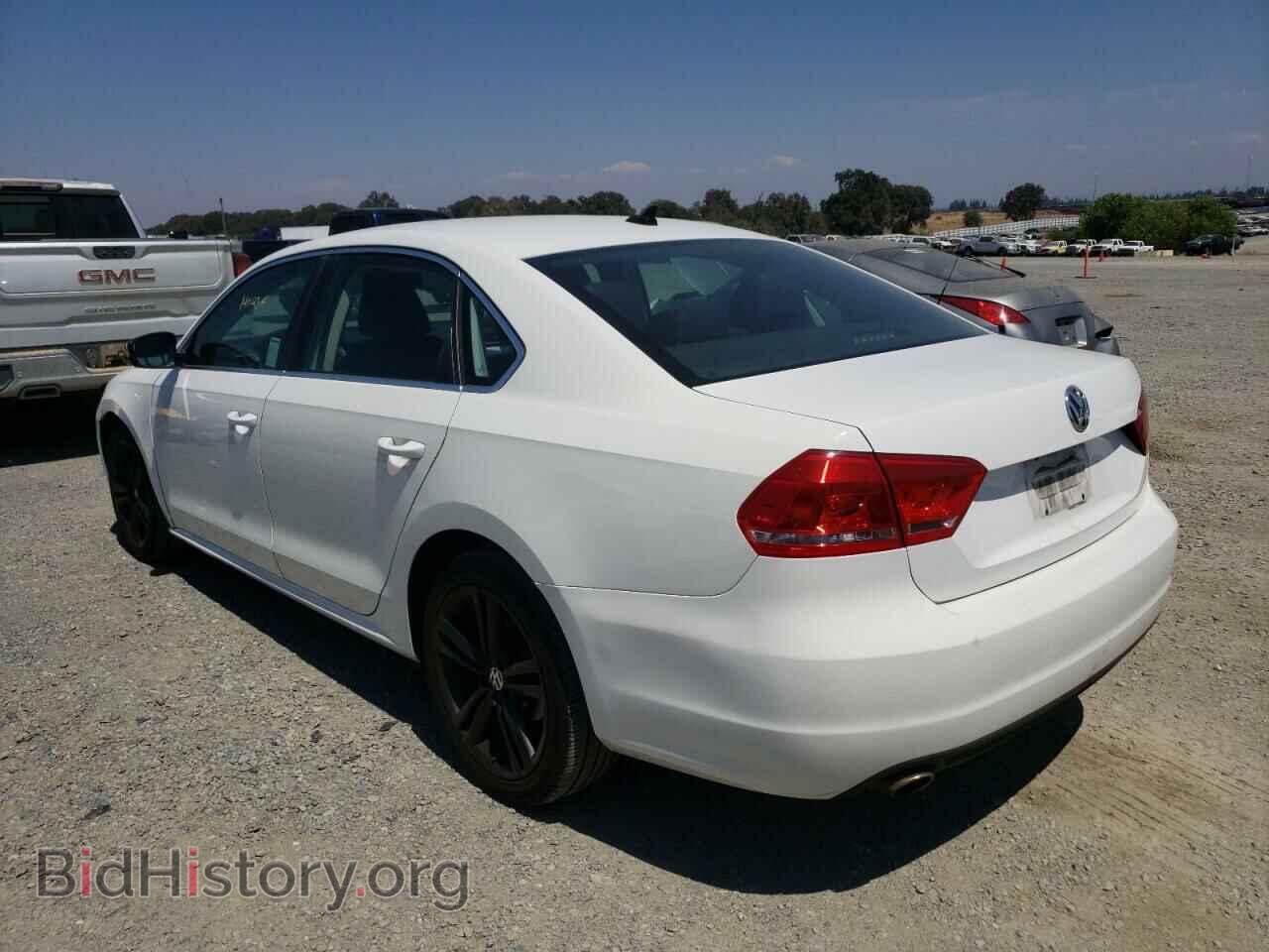 2012 VOLKSWAGEN PASSAT - VIN: 1VWBP7A33CC072252 - Фото 3