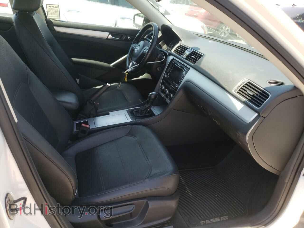 2012 VOLKSWAGEN PASSAT - VIN: 1VWBP7A33CC072252 - Фото 5
