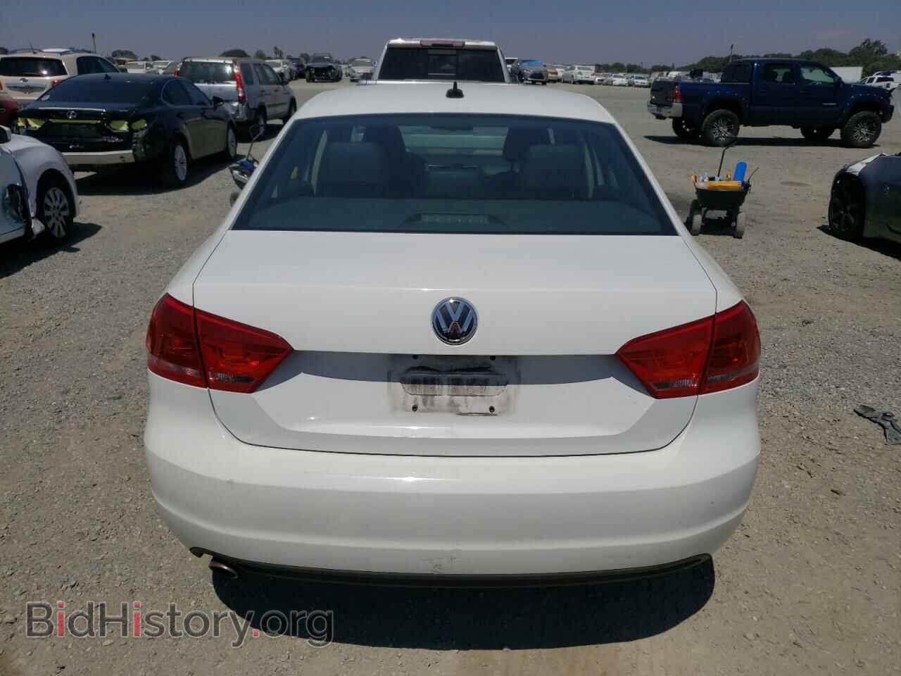 2012 VOLKSWAGEN PASSAT - VIN: 1VWBP7A33CC072252 - Фото 9