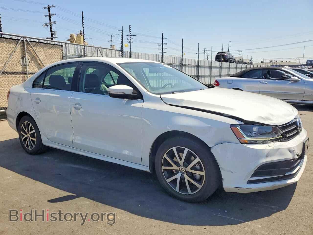2017 VOLKSWAGEN JETTA - VIN: 3VWDB7AJ9HM266165 - Фото 4