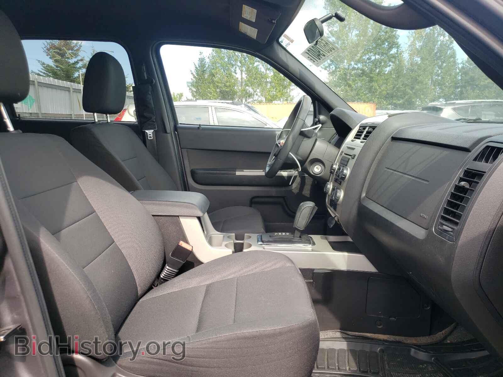 2011 FORD ESCAPE - VIN: 1FMCU0D70BKA58721 - Фото 5