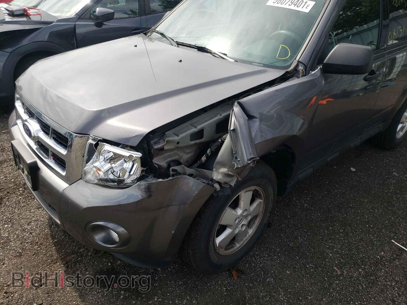 2011 FORD ESCAPE - VIN: 1FMCU0D70BKA58721 - Фото 9