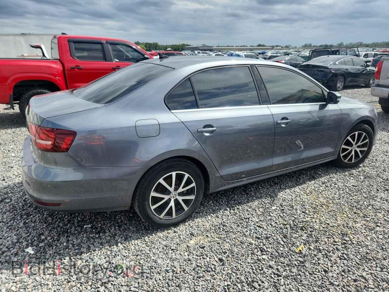 2017 VOLKSWAGEN JETTA - VIN: 3VWDB7AJ5HM336910 - Photo 3