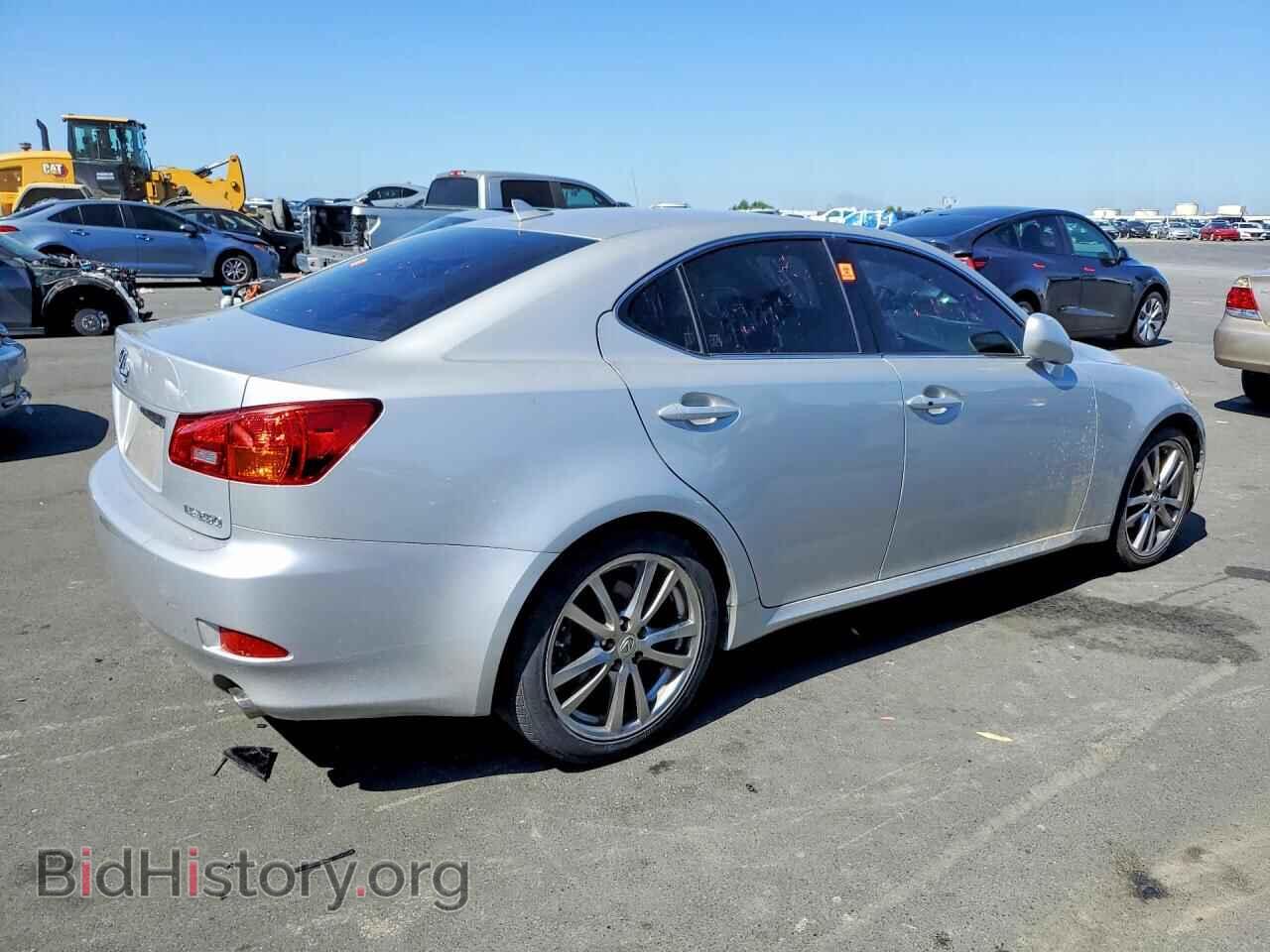 2008 LEXUS IS - VIN: JTHBK262X82076749 - Photo 3