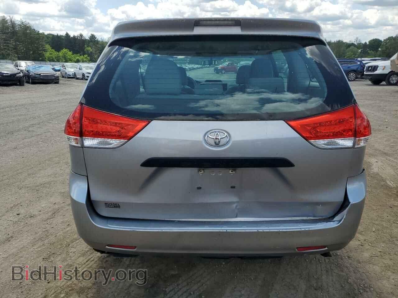 2011 TOYOTA All Models - VIN: 5TDZK3DC6BS041420 - Фото 6