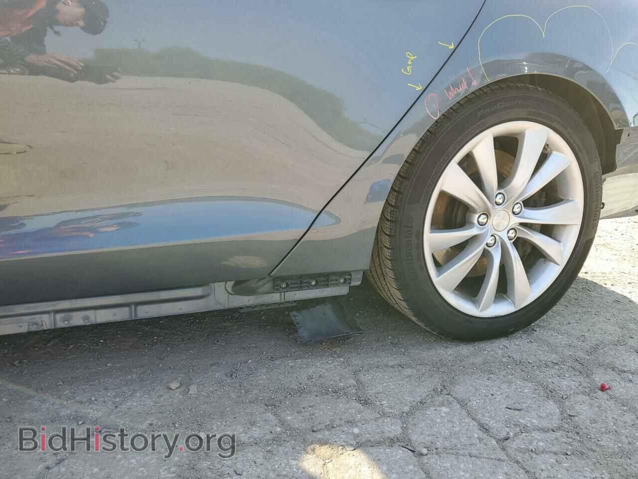 2014 TESLA MODEL S - VIN: 5YJSA1S16EFP29890 - Photo 9