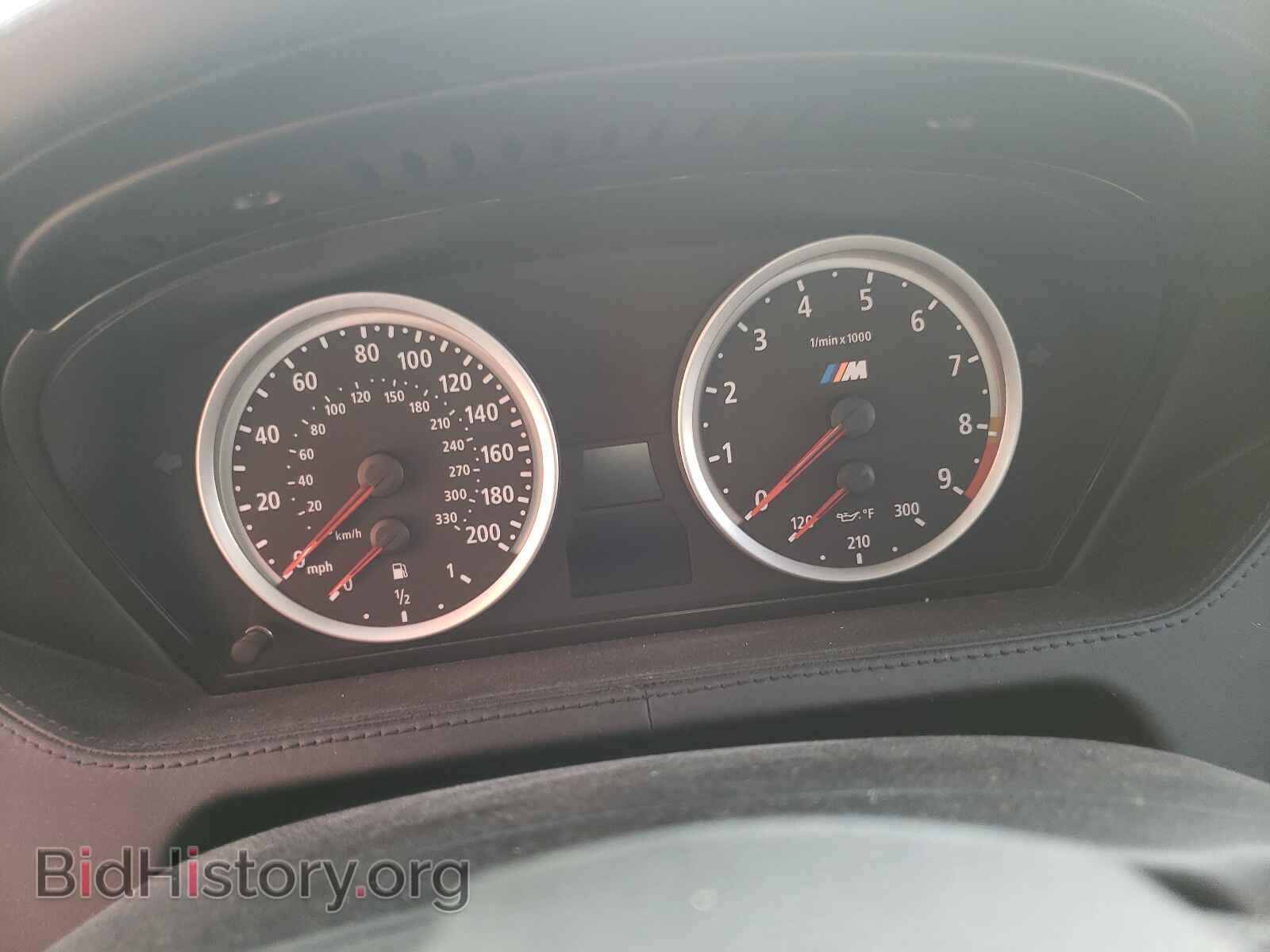 2010 BMW M6 - VIN: WBSEH9C50ACY25331 - Фото 8