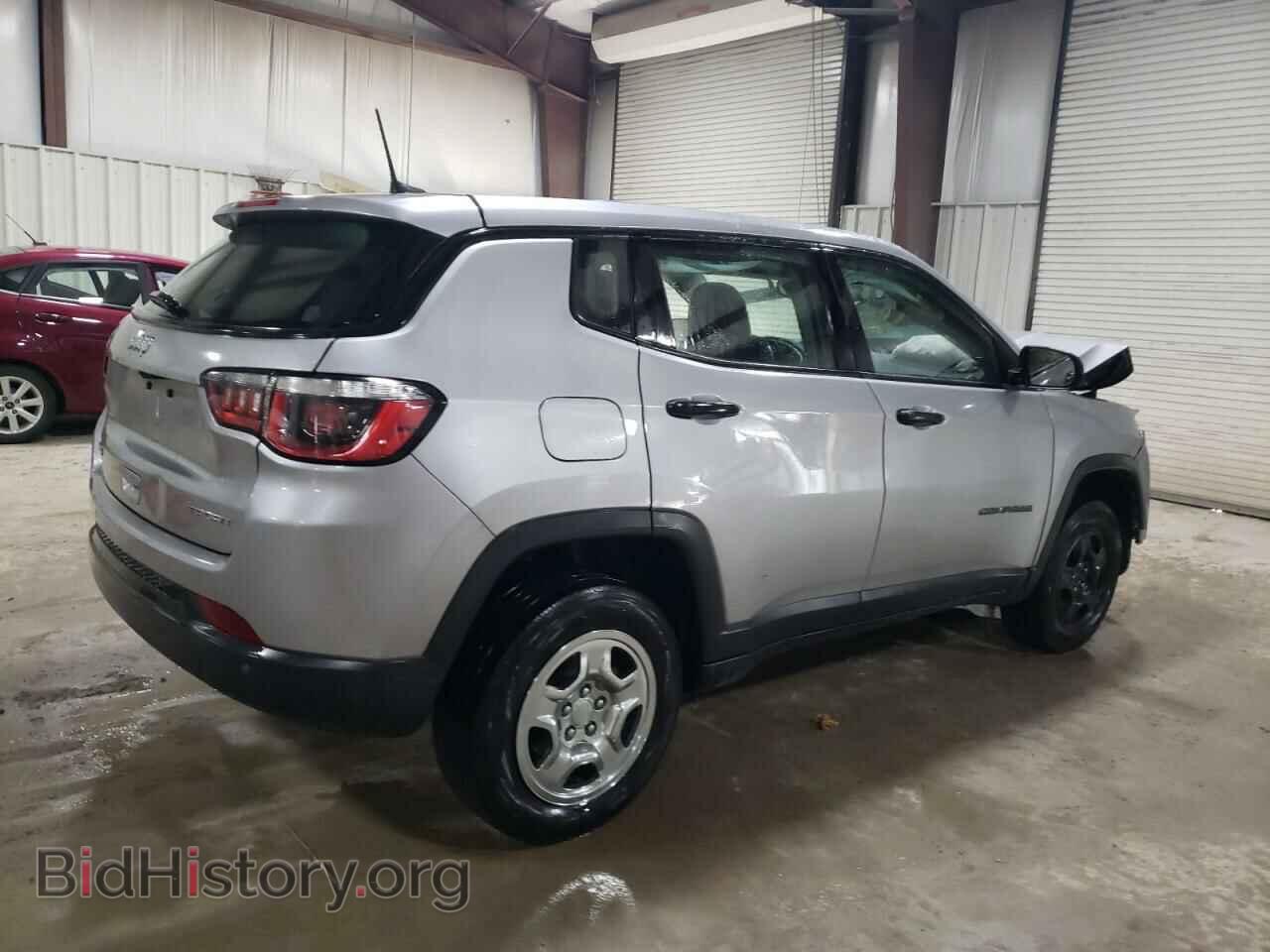 2018 JEEP COMPASS - VIN: 3C4NJDAB8JT177930 - Фото 3