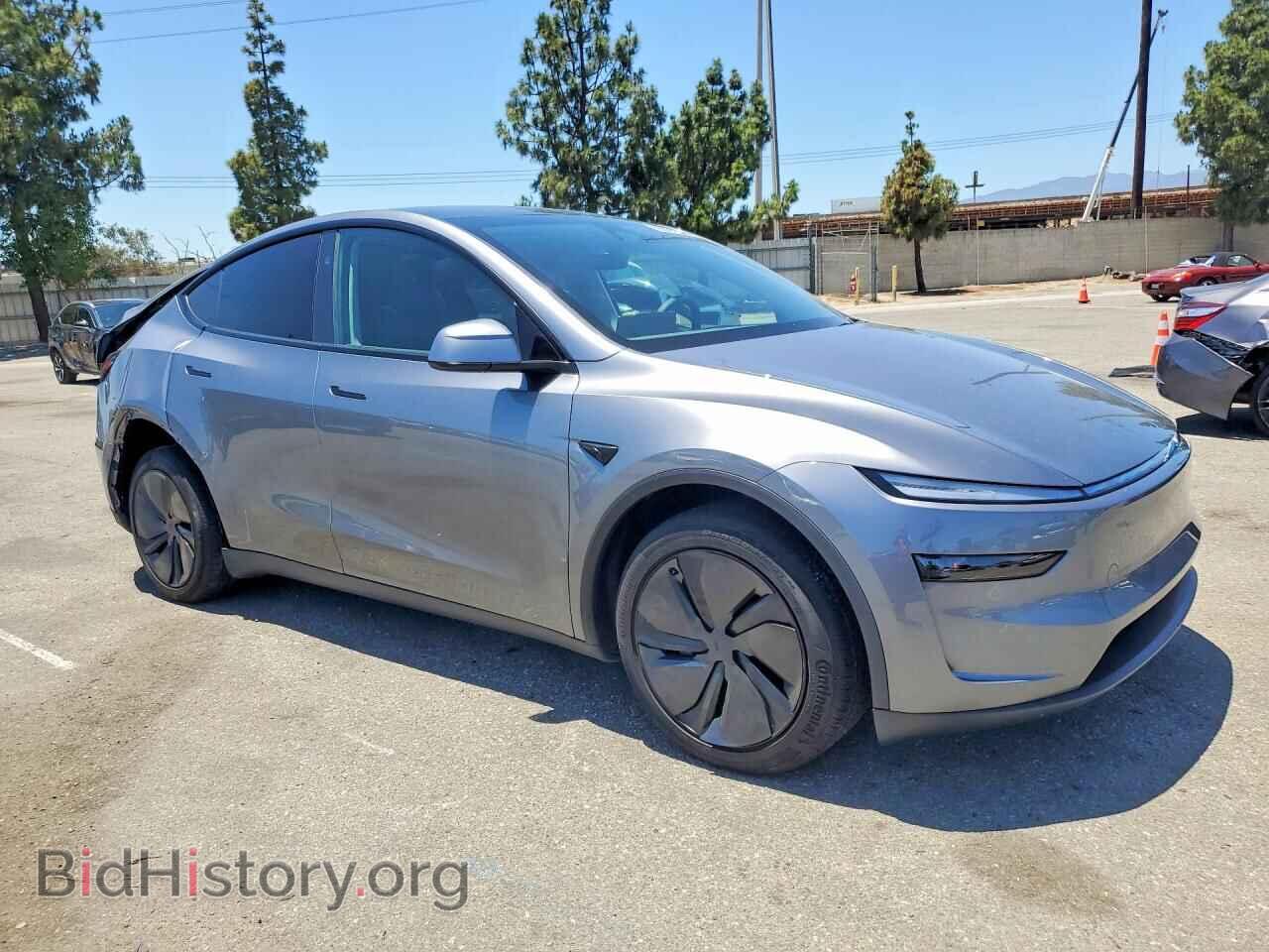 2026 TESLA MODEL Y - VIN: 7SAYGDED6TF519984 - Photo 4