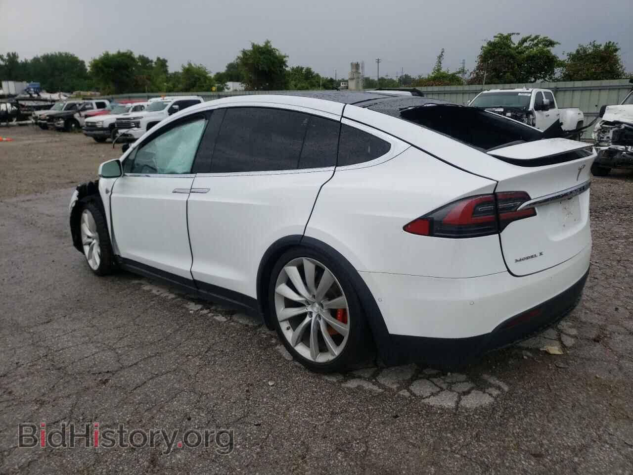 2016 TESLA MODEL X - VIN: 5YJXCAE42GFS00462 - Фото 2