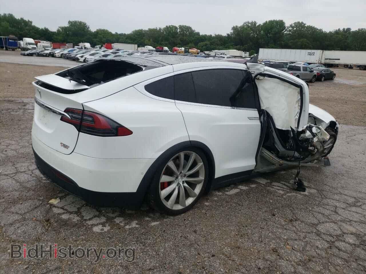 2016 TESLA MODEL X - VIN: 5YJXCAE42GFS00462 - Фото 3