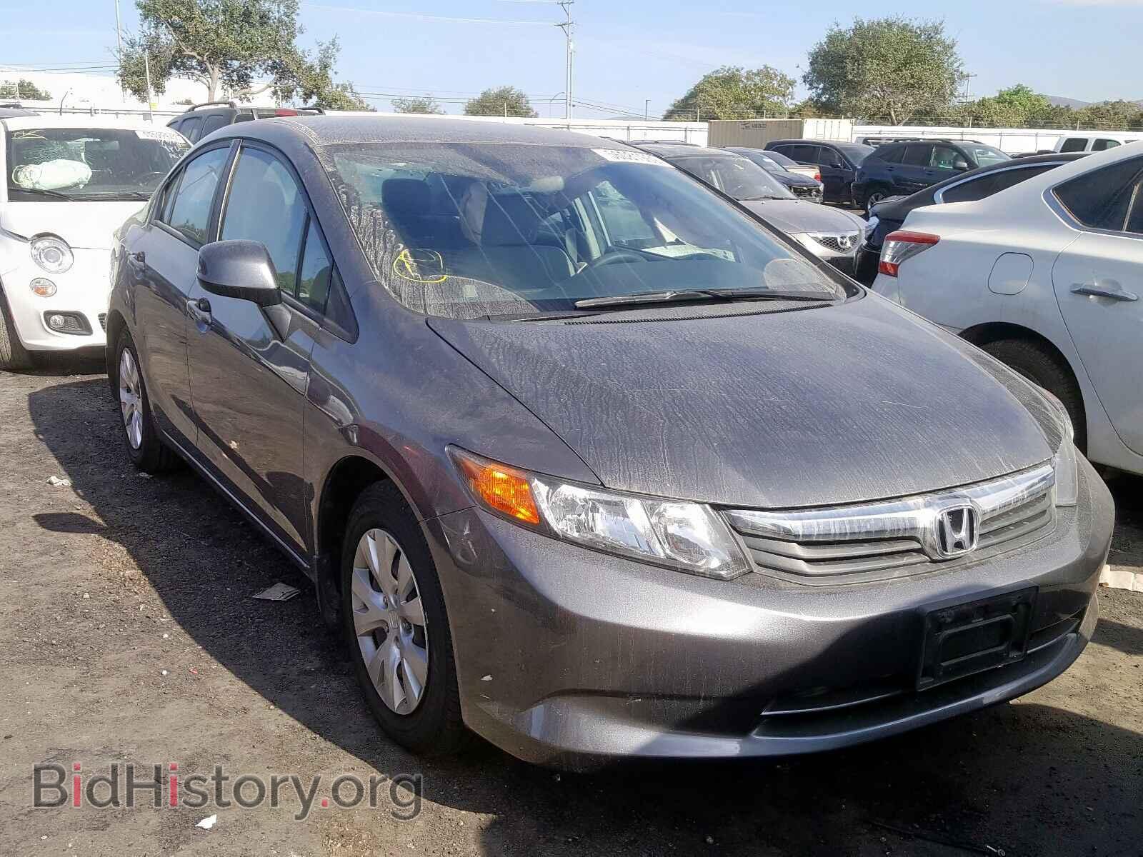 Фотография 19XFB2F52CE370316 - HONDA CIVIC LX 2012