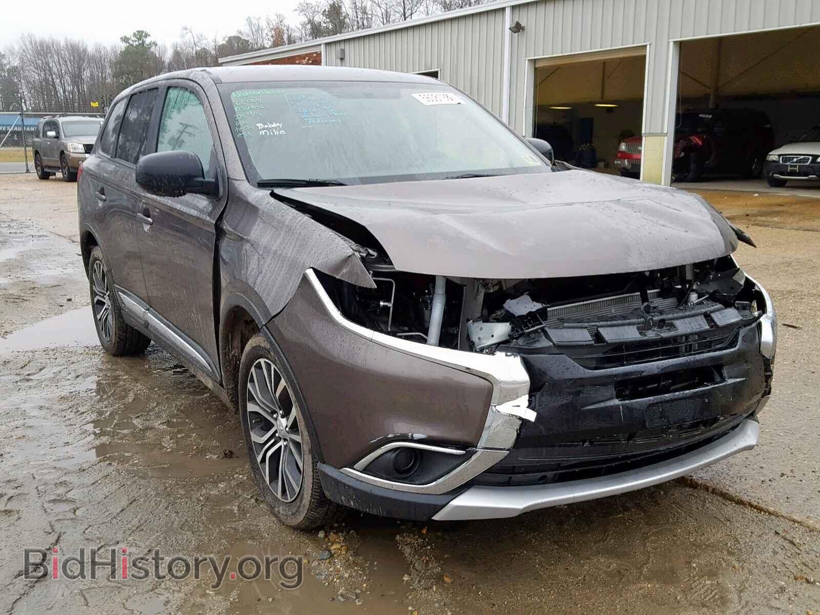 Фотография JA4AD2A36HZ015665 - MITSUBISHI OUTLANDER 2017