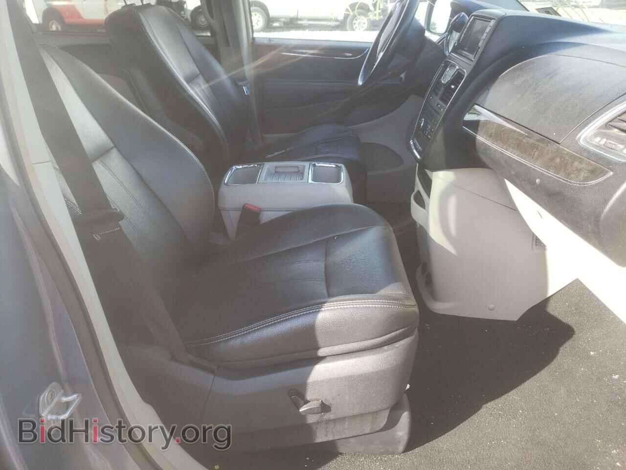 2011 CHRYSLER MINIVAN - VIN: 2A4RR8DG8BR802768 - Фото 5