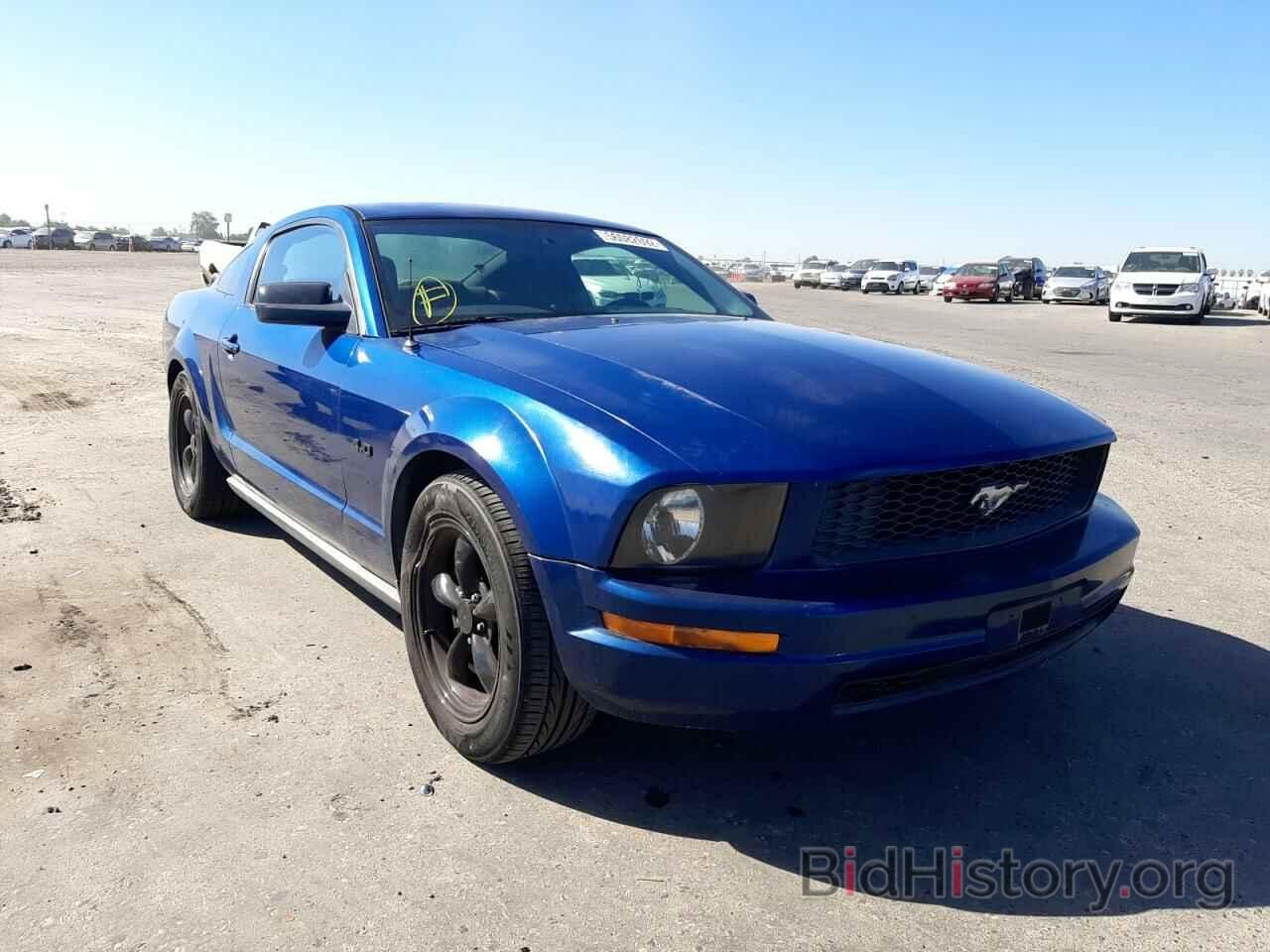 Photo 1ZVFT80N675304780 - FORD MUSTANG 2007