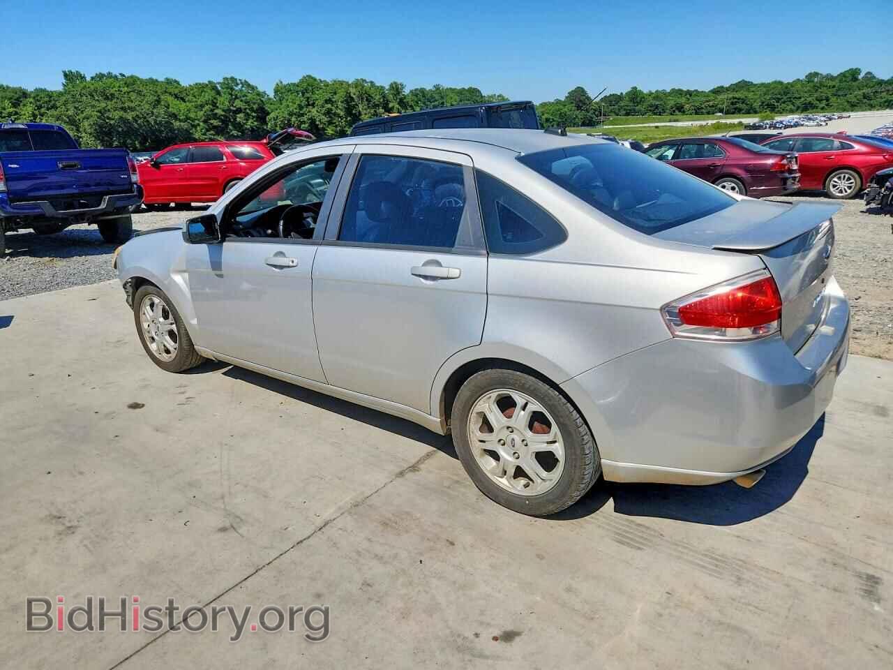 2009 FORD FOCUS - VIN: 1FAHP36N29W244123 - Фото 2