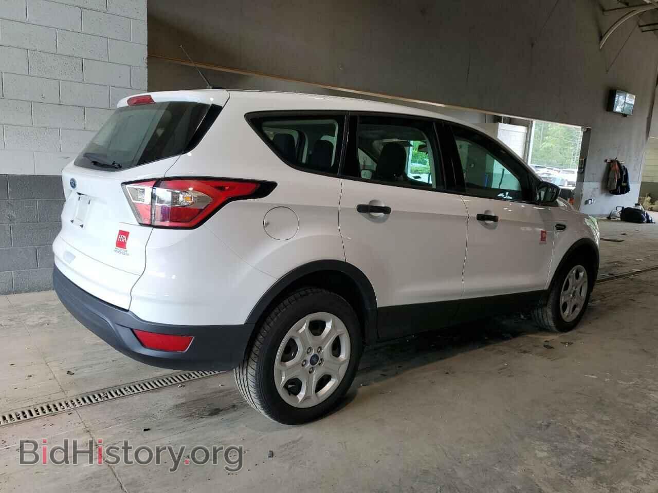 2018 FORD ESCAPE - VIN: 1FMCU0F72JUB86331 - Фото 3