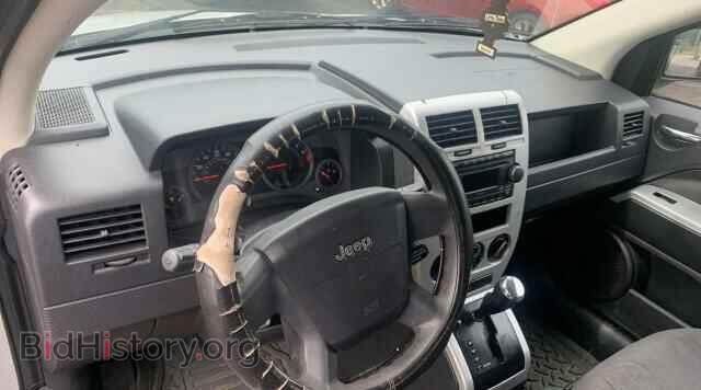 2008 JEEP COMPASS - VIN: 1J8FT47W88D775811 - Фото 9