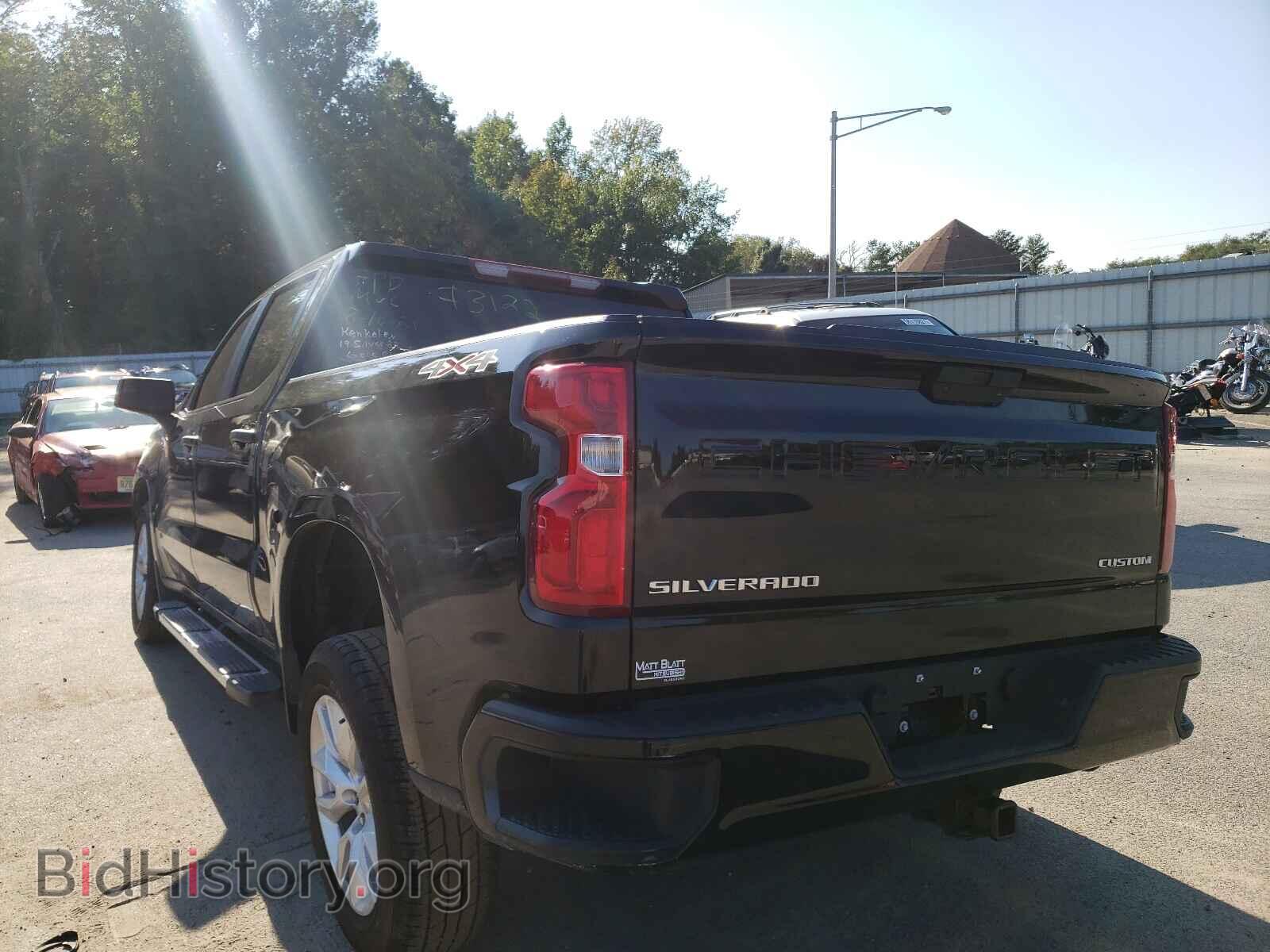 2019 CHEVROLET SILVERADO - VIN: 1GCPYBEH6KZ314297 - Фото 3