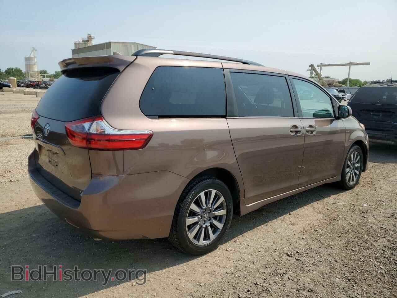 2020 TOYOTA All Models - VIN: 5TDJZ3DC2LS250910 - Фото 3