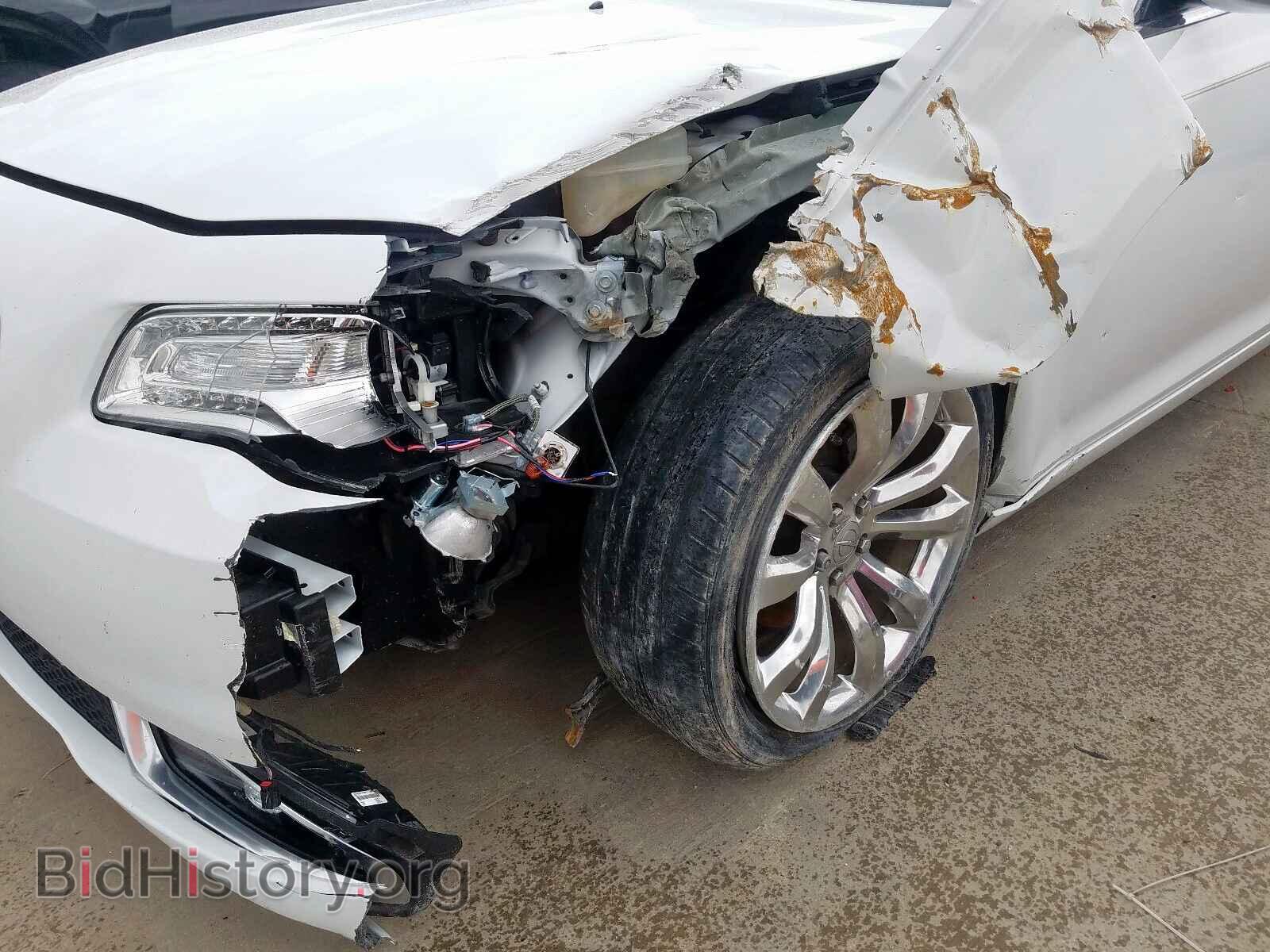 2015 CHRYSLER 300 - VIN: 2C3CCAPG0FH894300 - Фото 9