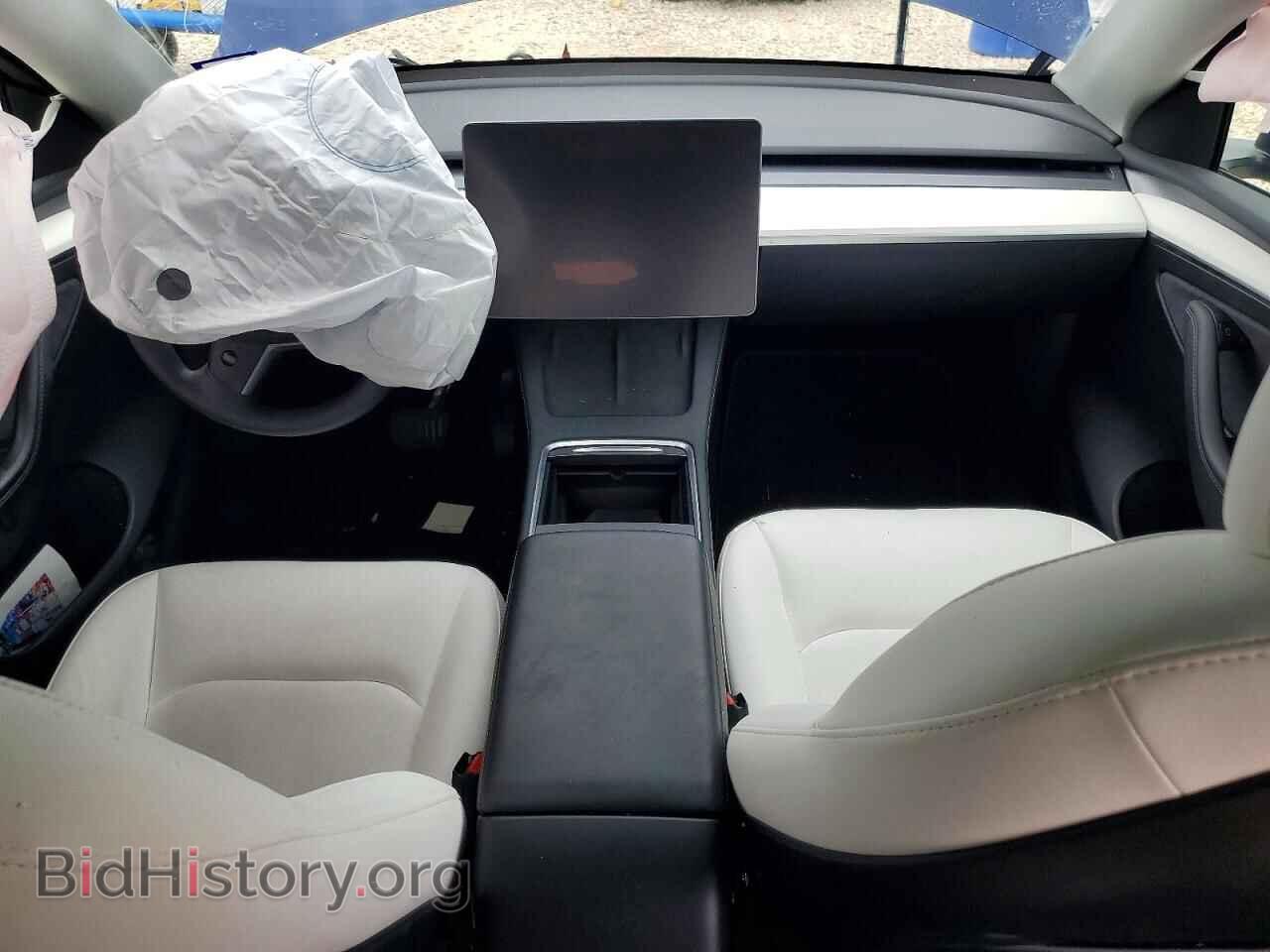 2023 TESLA MODEL Y - VIN: 7SAYGAEEXPF647190 - Photo 8