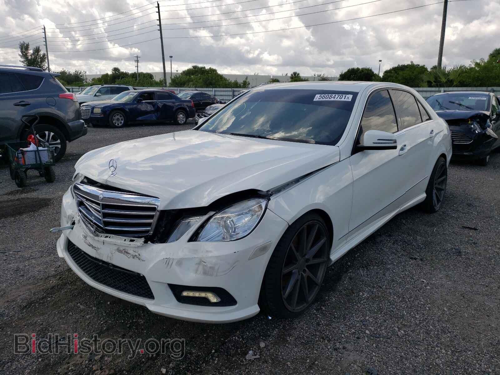 2011 MERCEDES-BENZ E-CLASS - VIN: WDDHF5GBXBA466141 - Фото 2